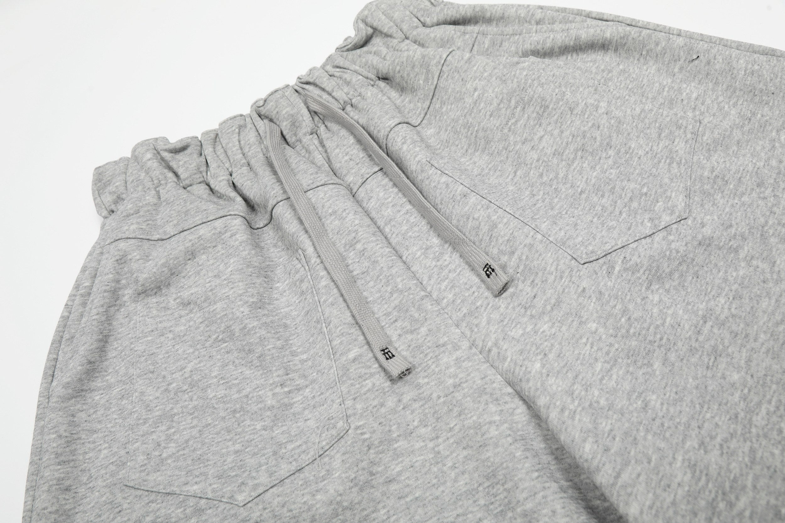STARRVAINT “Minimal Lounge Wide Shorts”