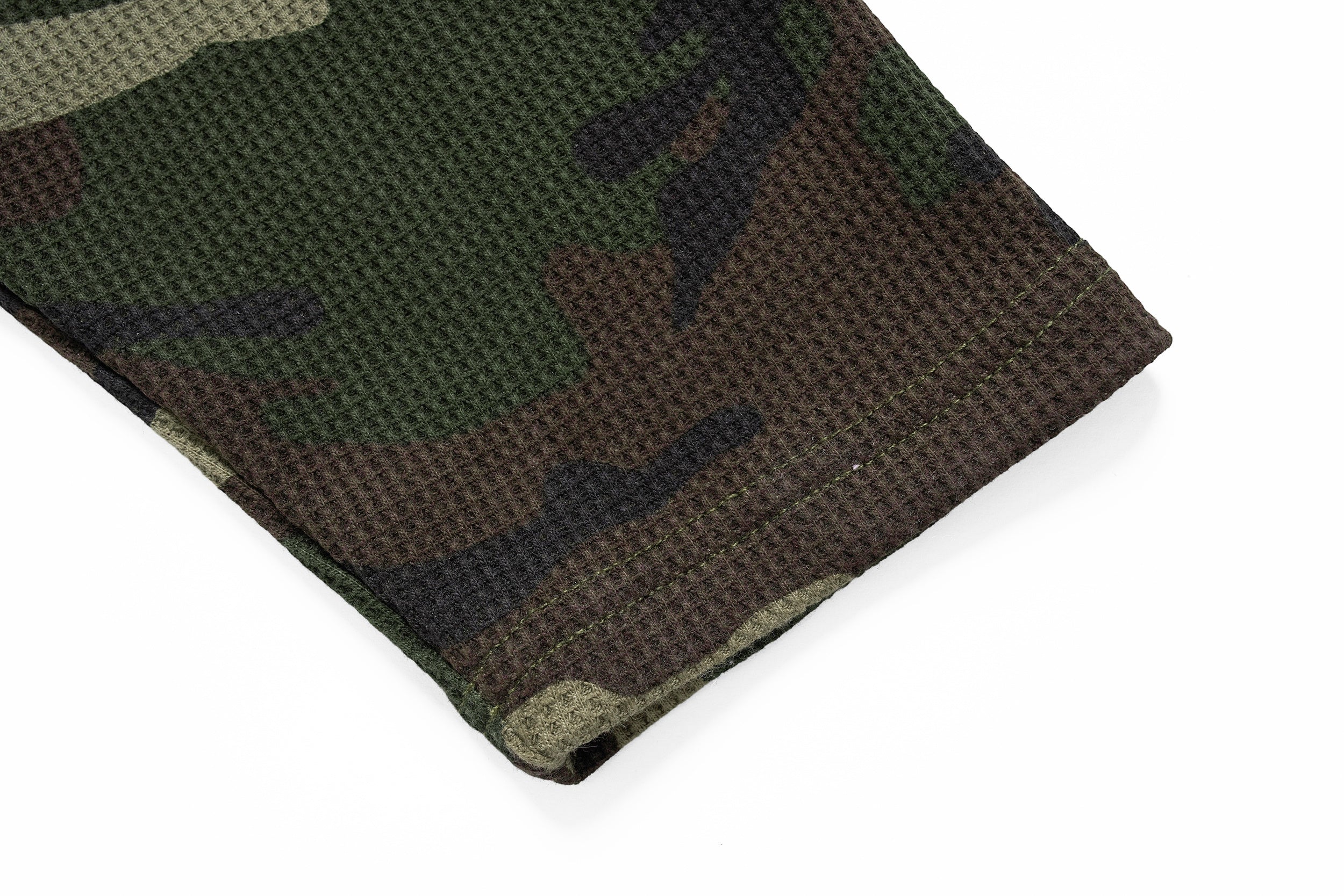 STARRVAINT Camo Text Graphic Longsleeve