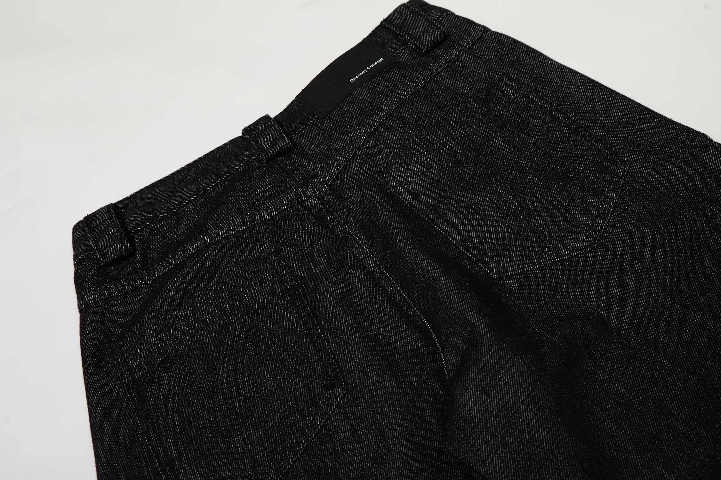 STARRVAINT Structured Panel Balloon Wide-Leg Jeans