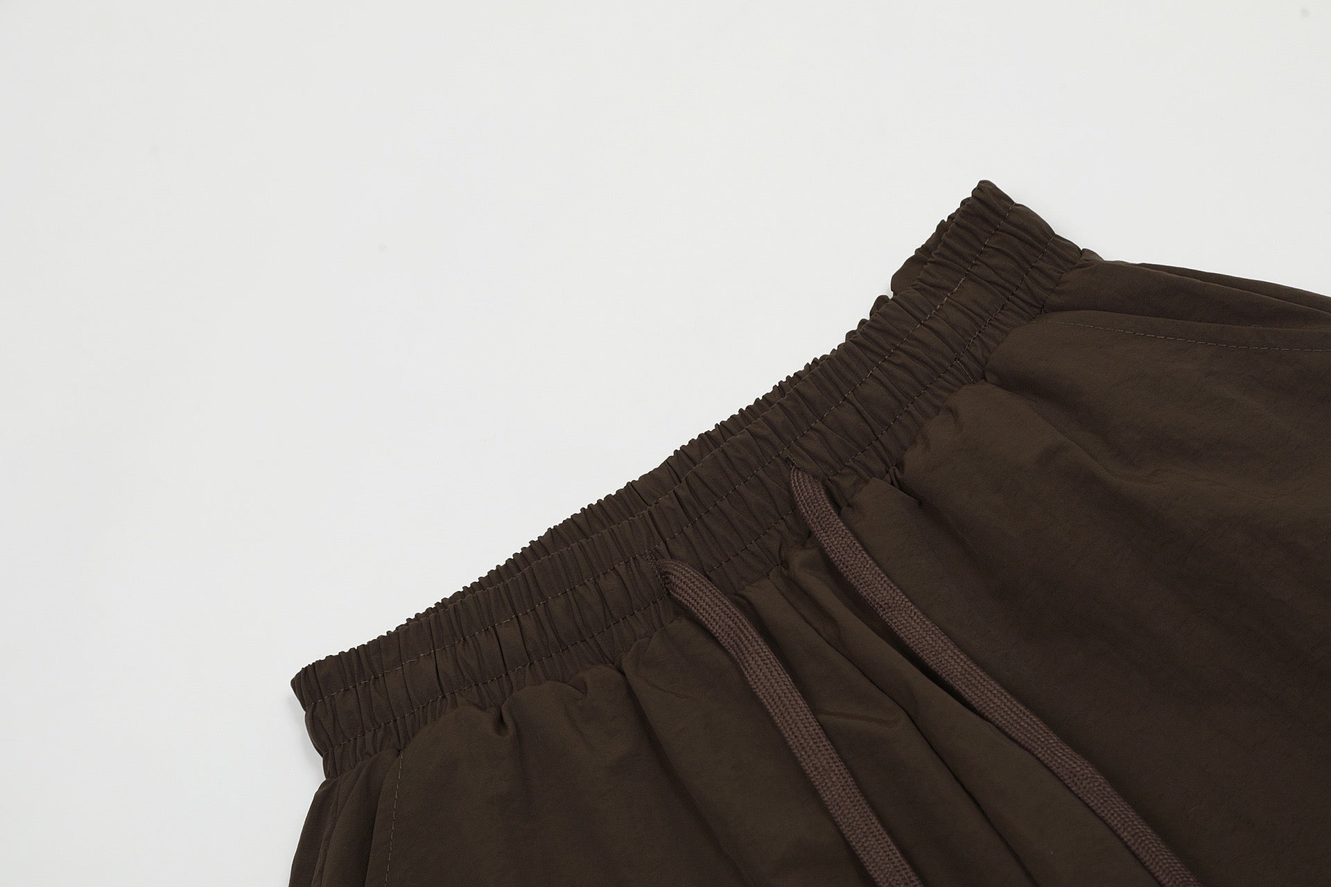 STARRVAINT Nylon Patch Wide-Leg Cargo Pants