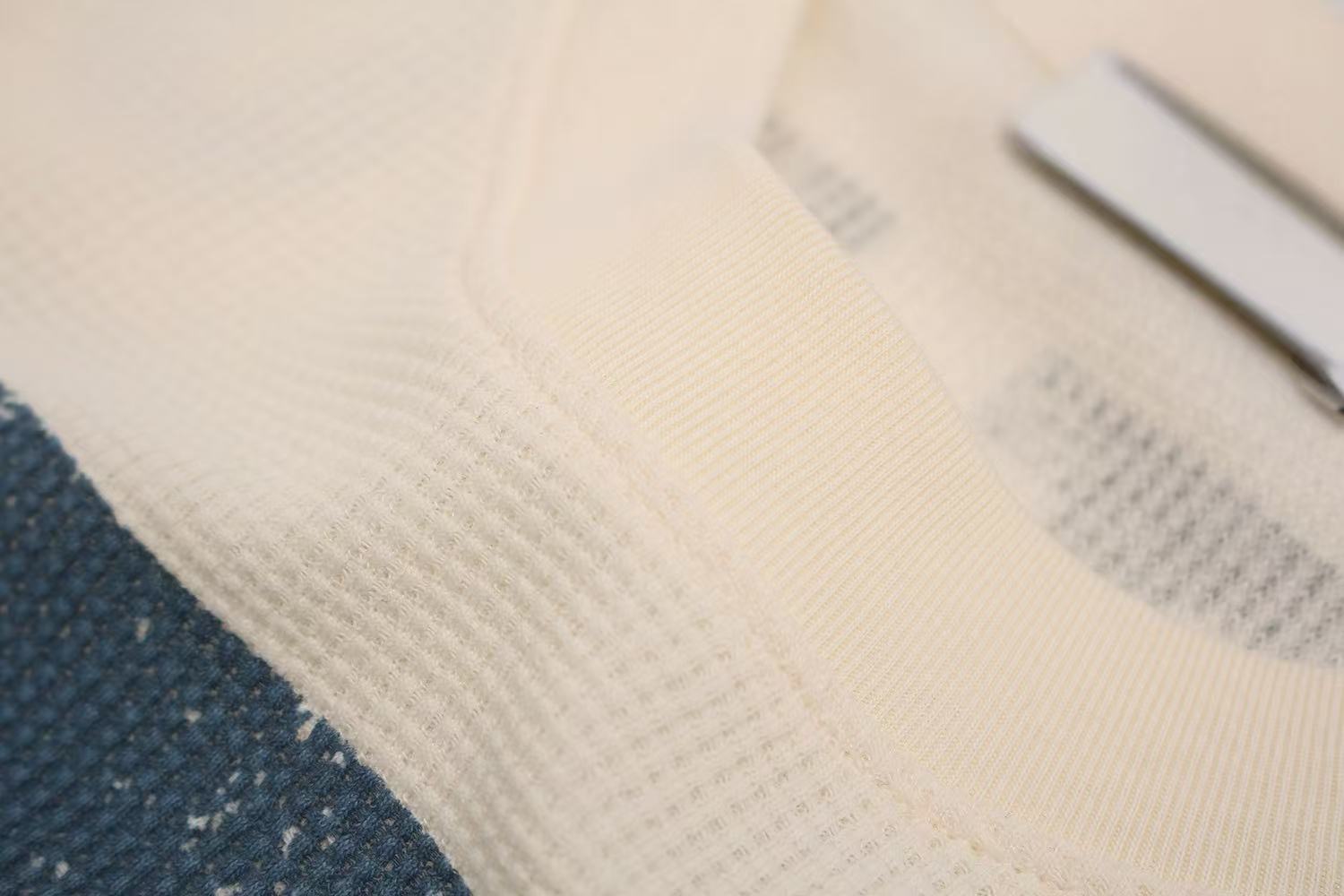 STARRVAINT “Copycat Statement Waffle Tee”