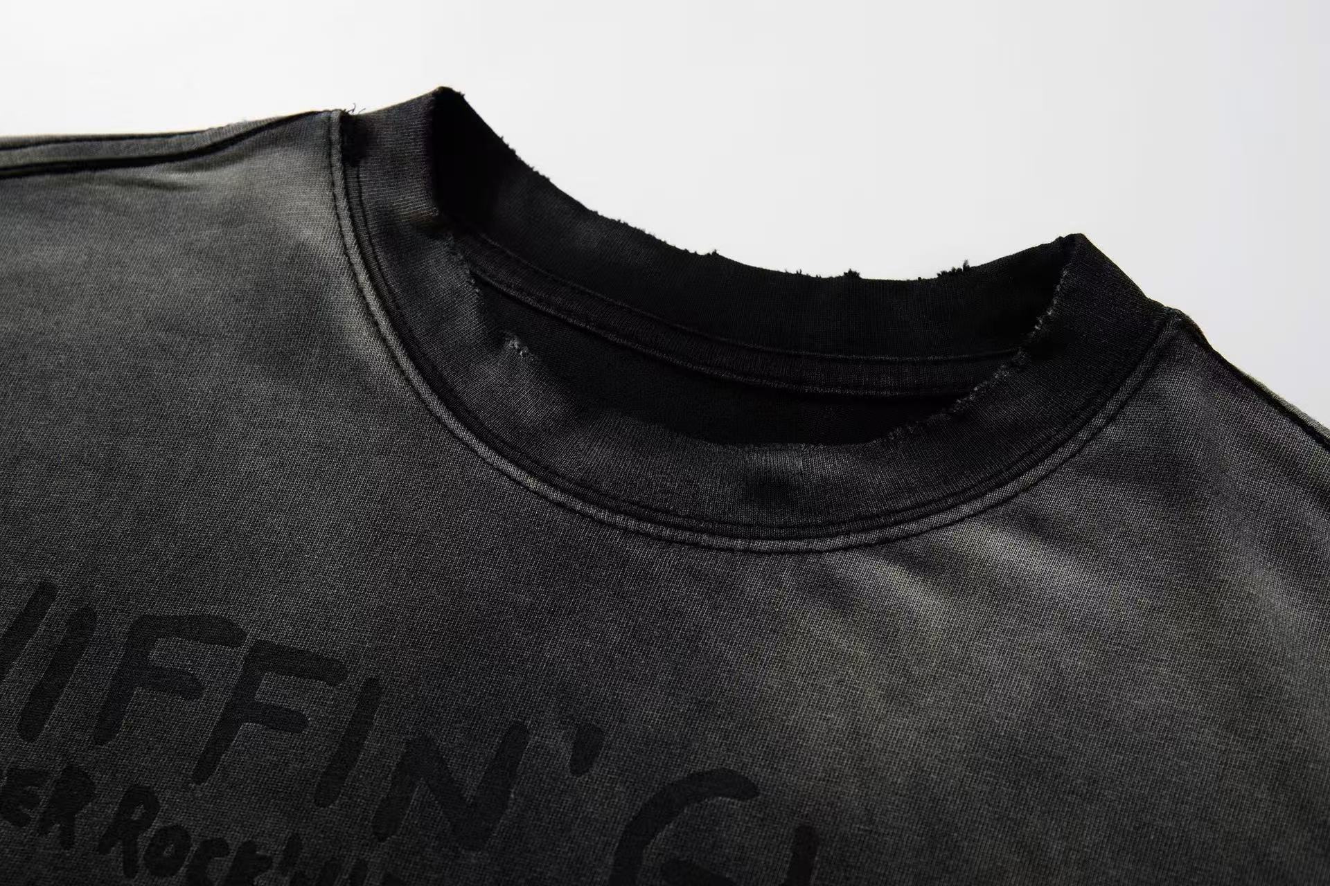 STARRVAINT “Text Collage Graphic T-Shirt”