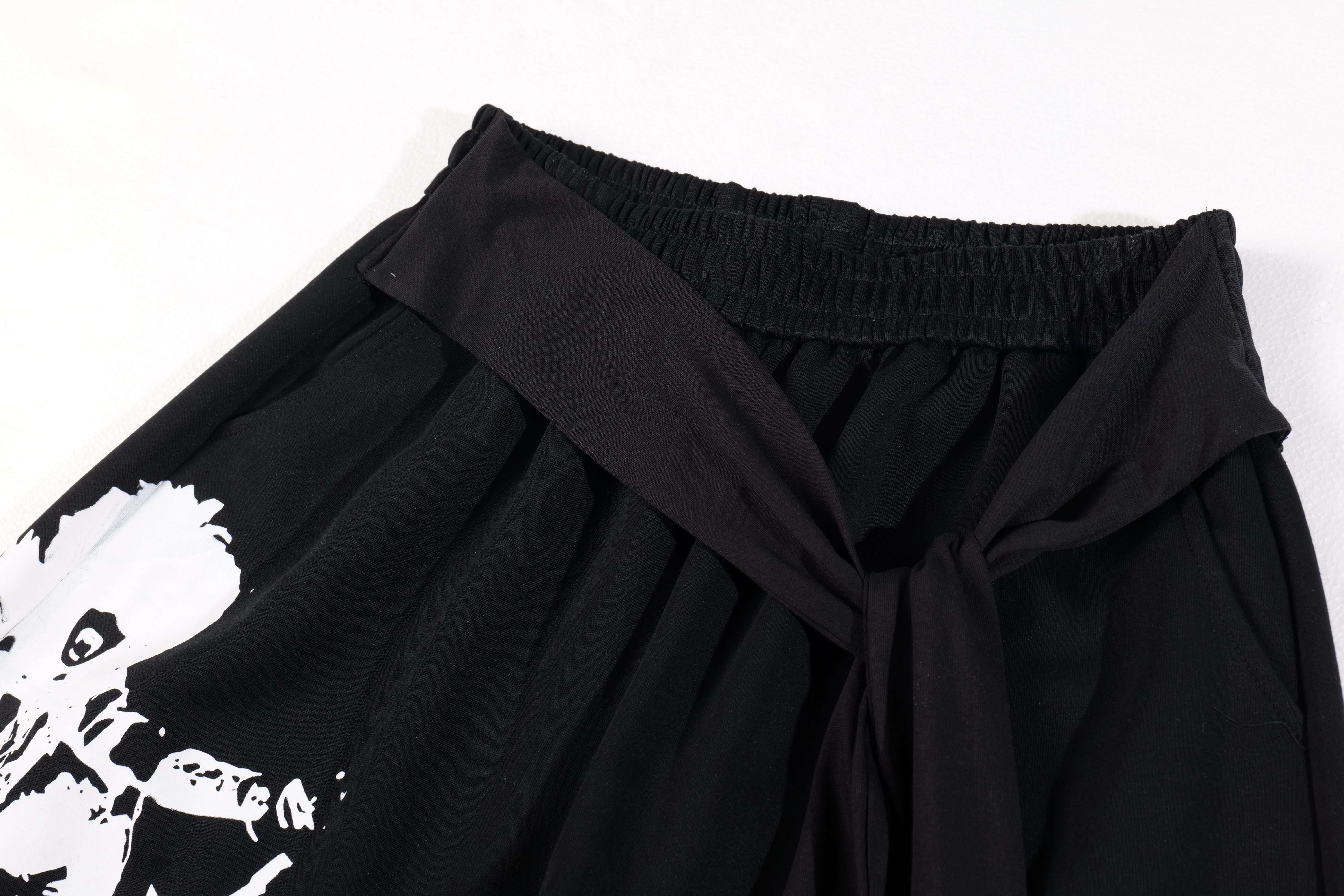 STARRVAINT Rock Graphic Wrap Pants