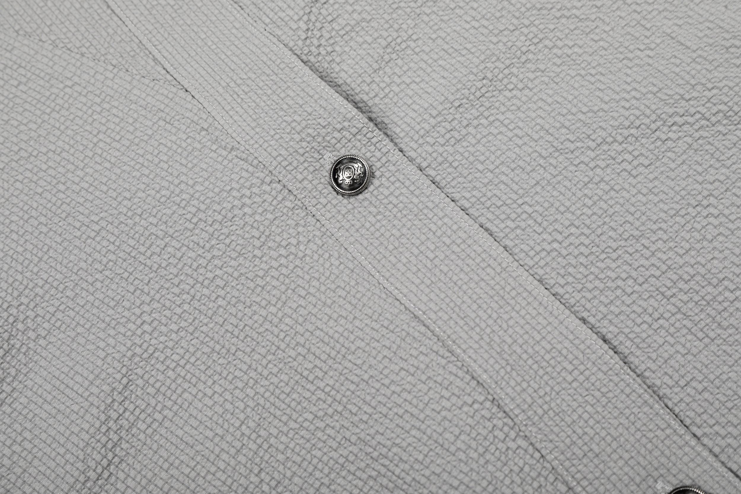 STARRVAINT “Asymmetrical Stand-Collar Shirt”