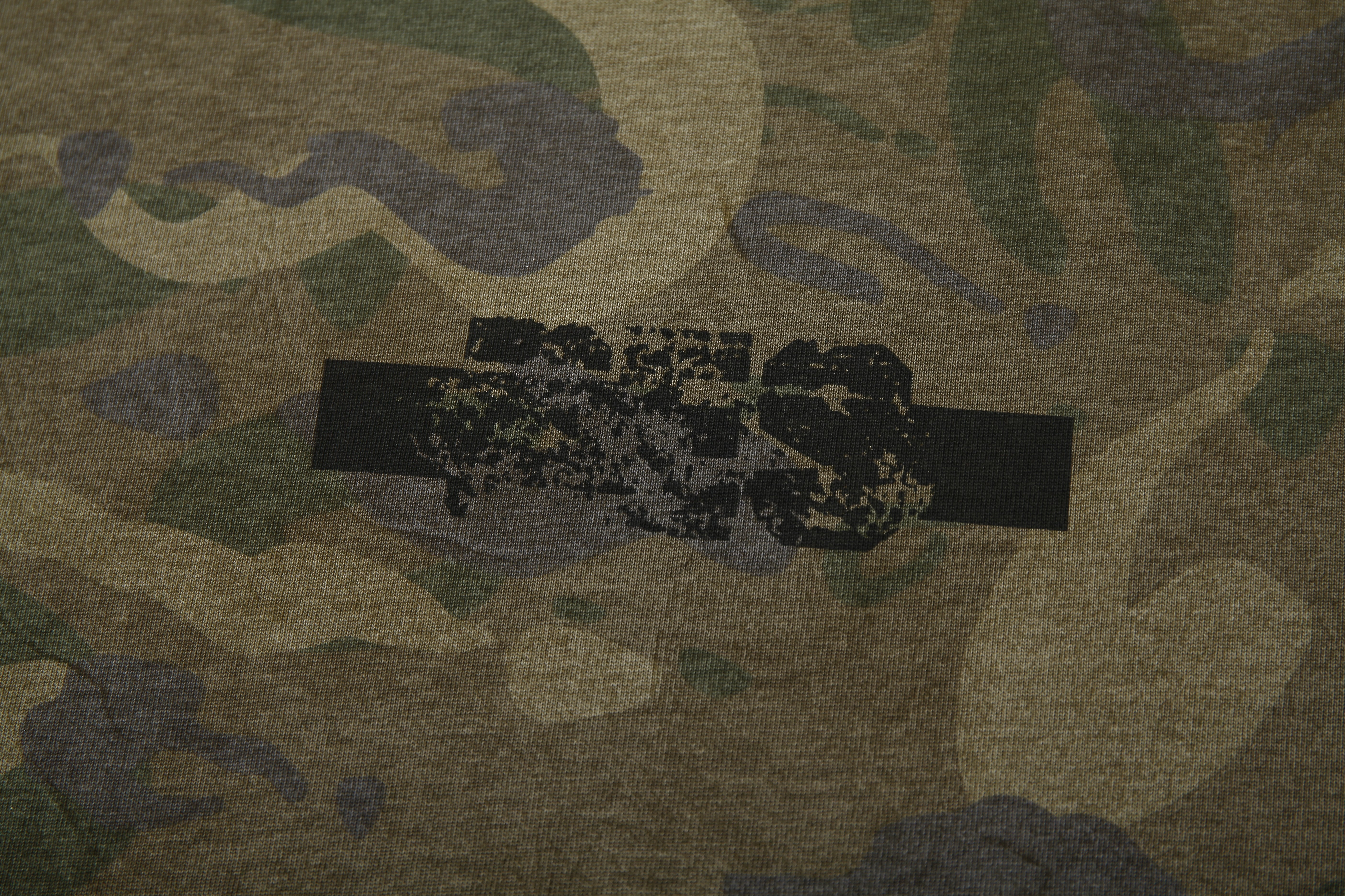 STARRVAINT Camo Patchwork Long Sleeve Tee