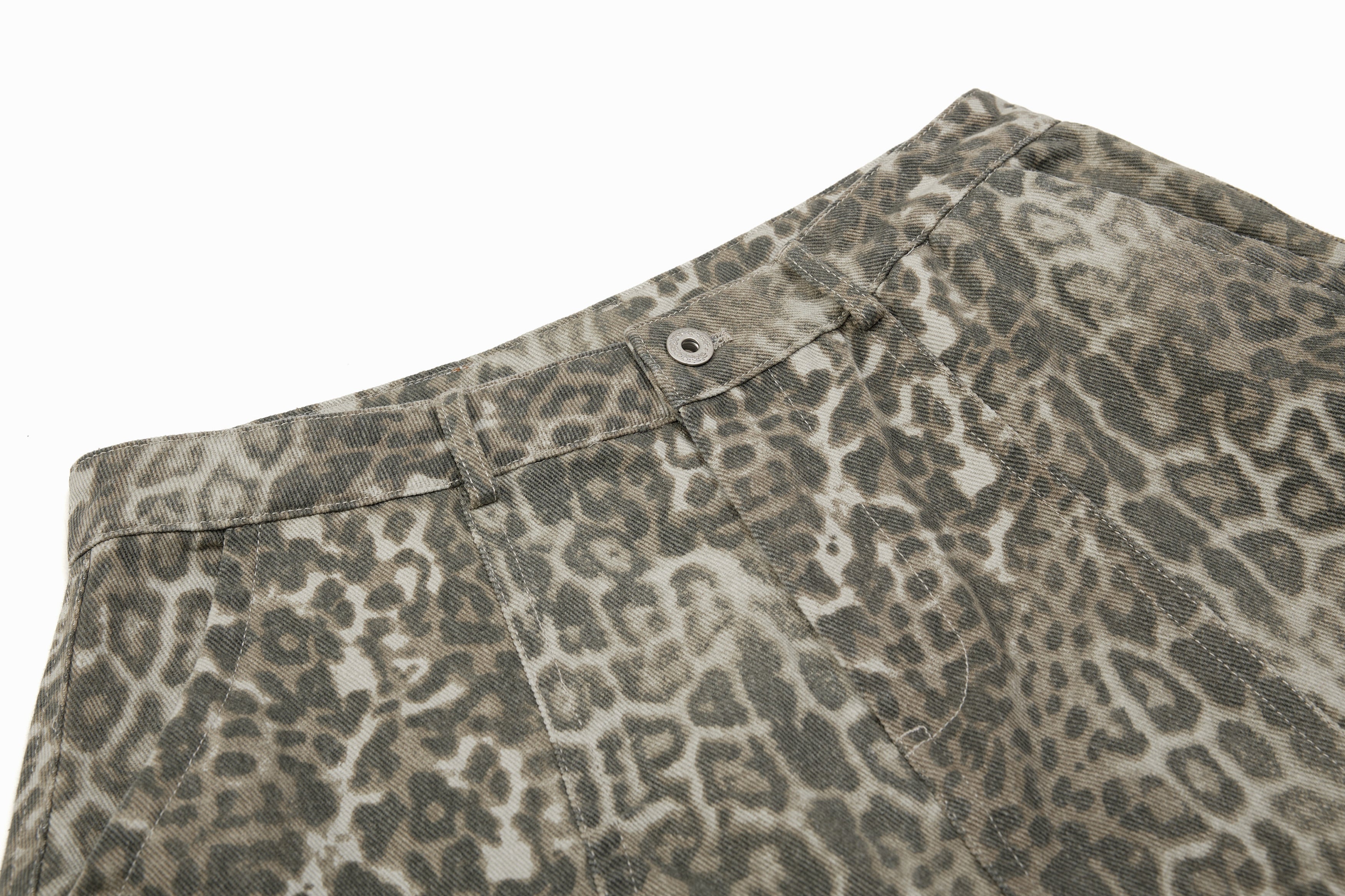 STARRVAINT Leopard Barrel Pants