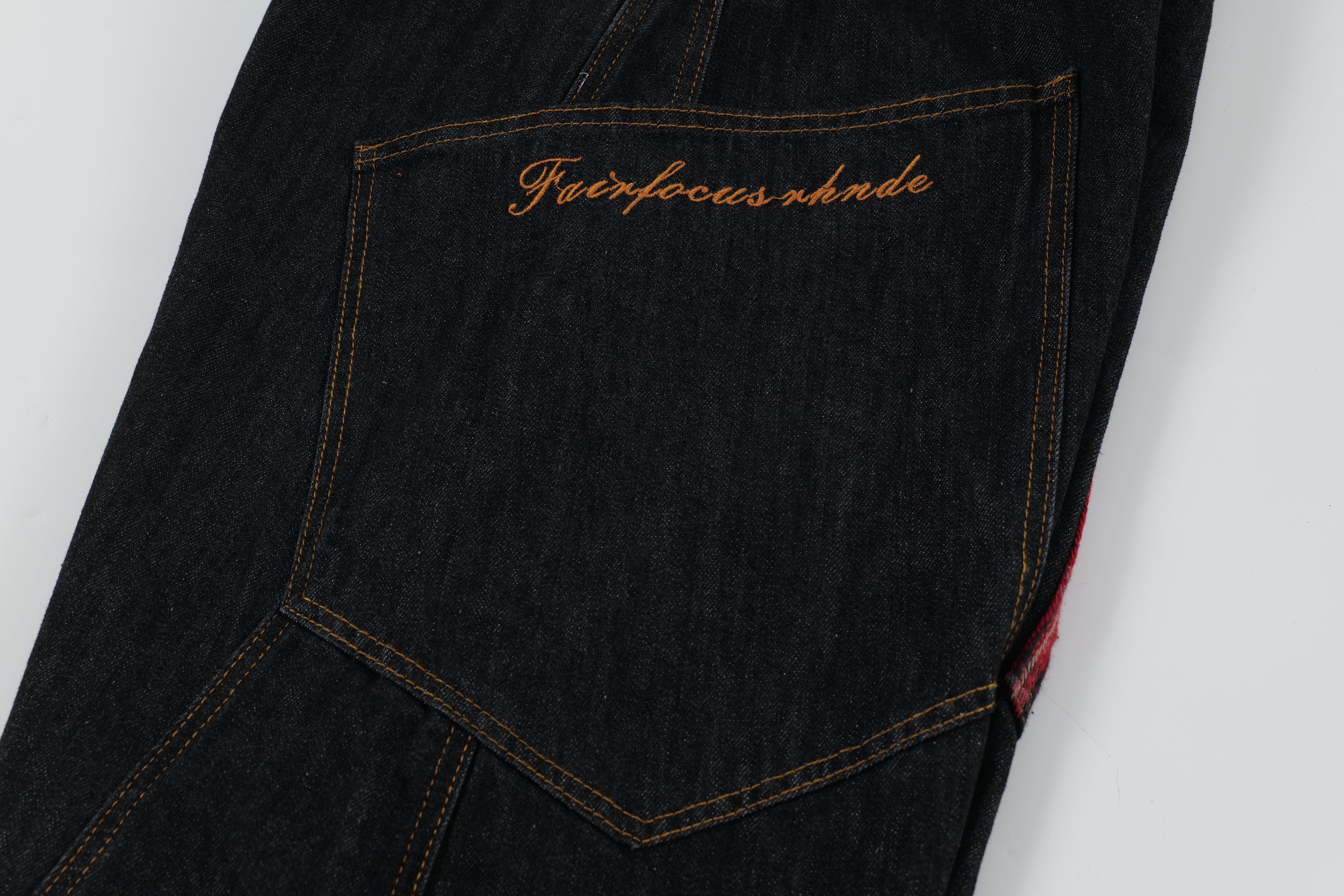STARRVAINT Red Plaid Patch Curved Denim Pants