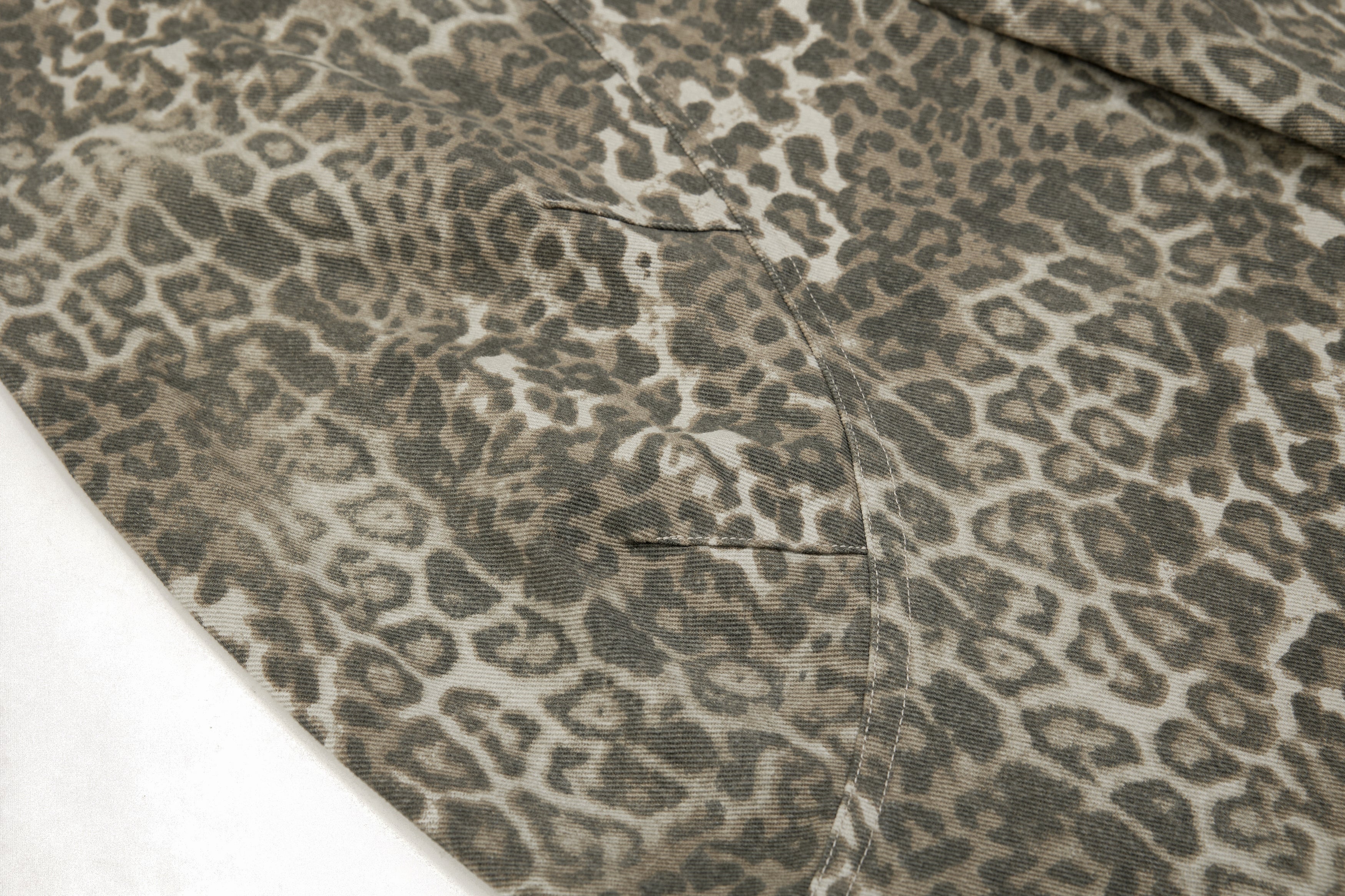 STARRVAINT Leopard Barrel Pants