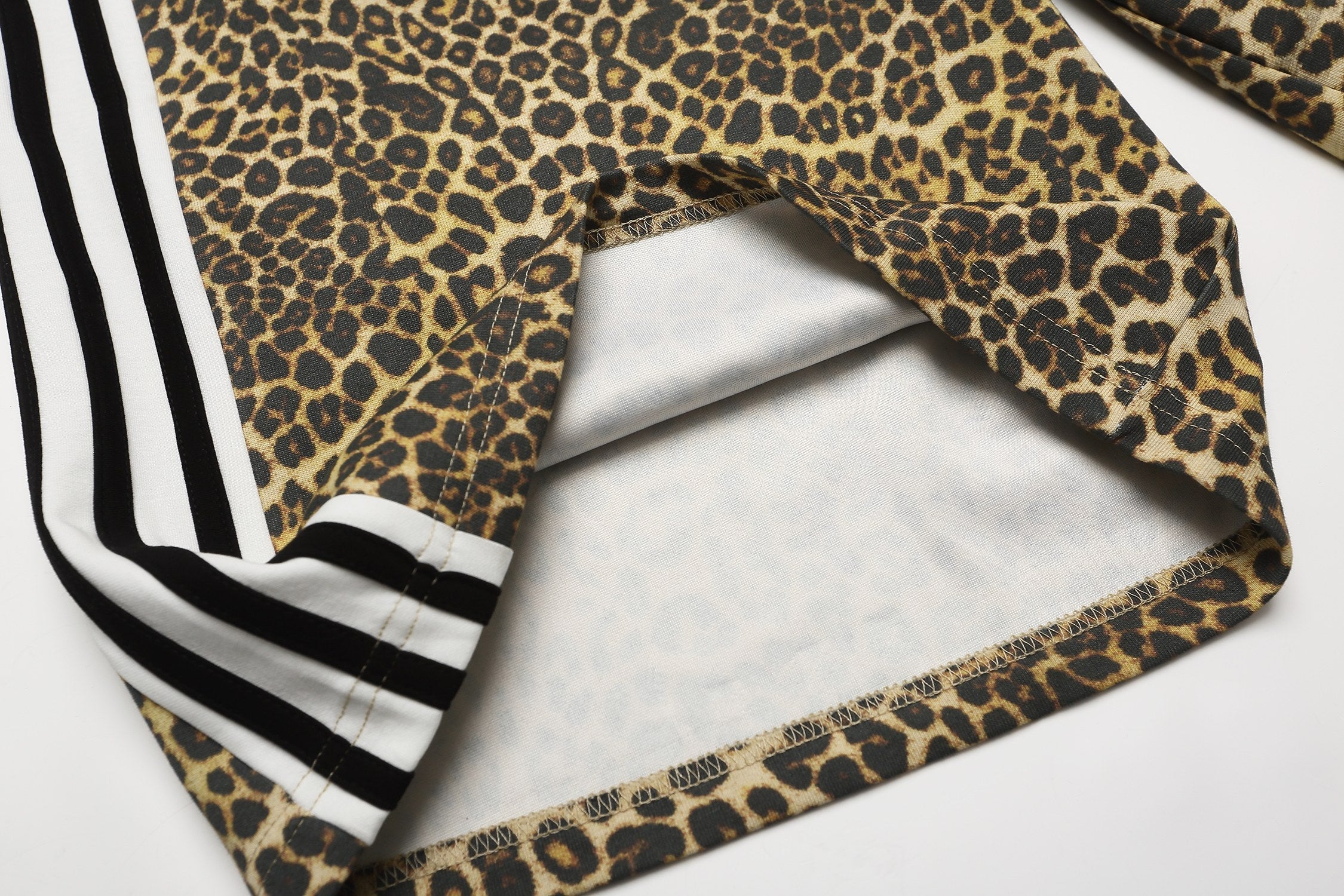 STARRVAINT Leopard Waist Sport Shorts