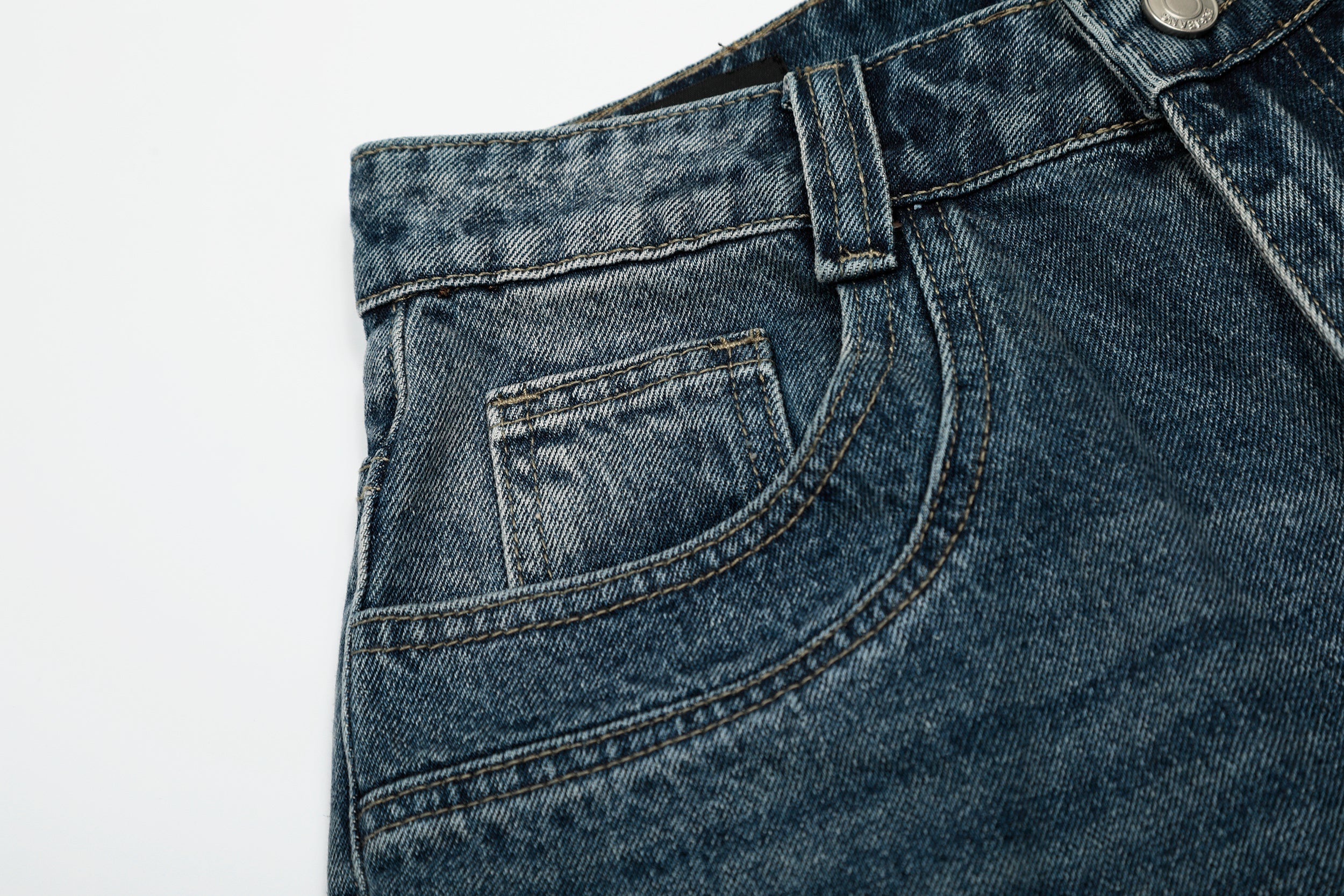 STARRVAINT Studded Denim Shorts