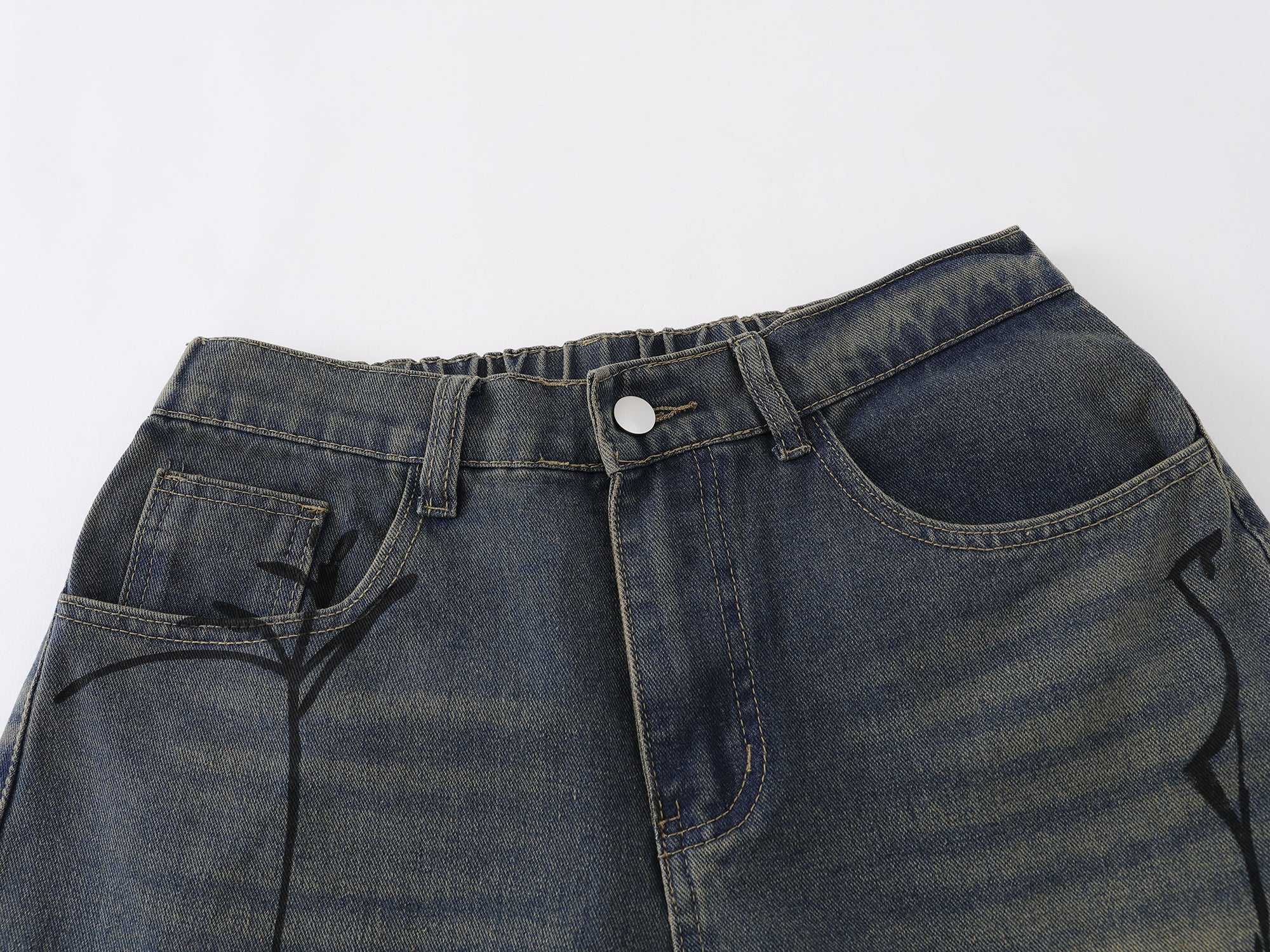 STARRVAINT Spiderweb Graphic Wide-Leg Denim Shorts
