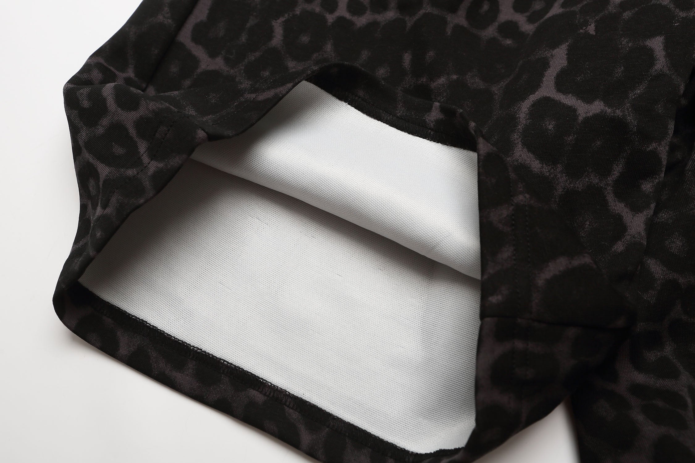 STARRVAINT Leopard Print Loose Shorts