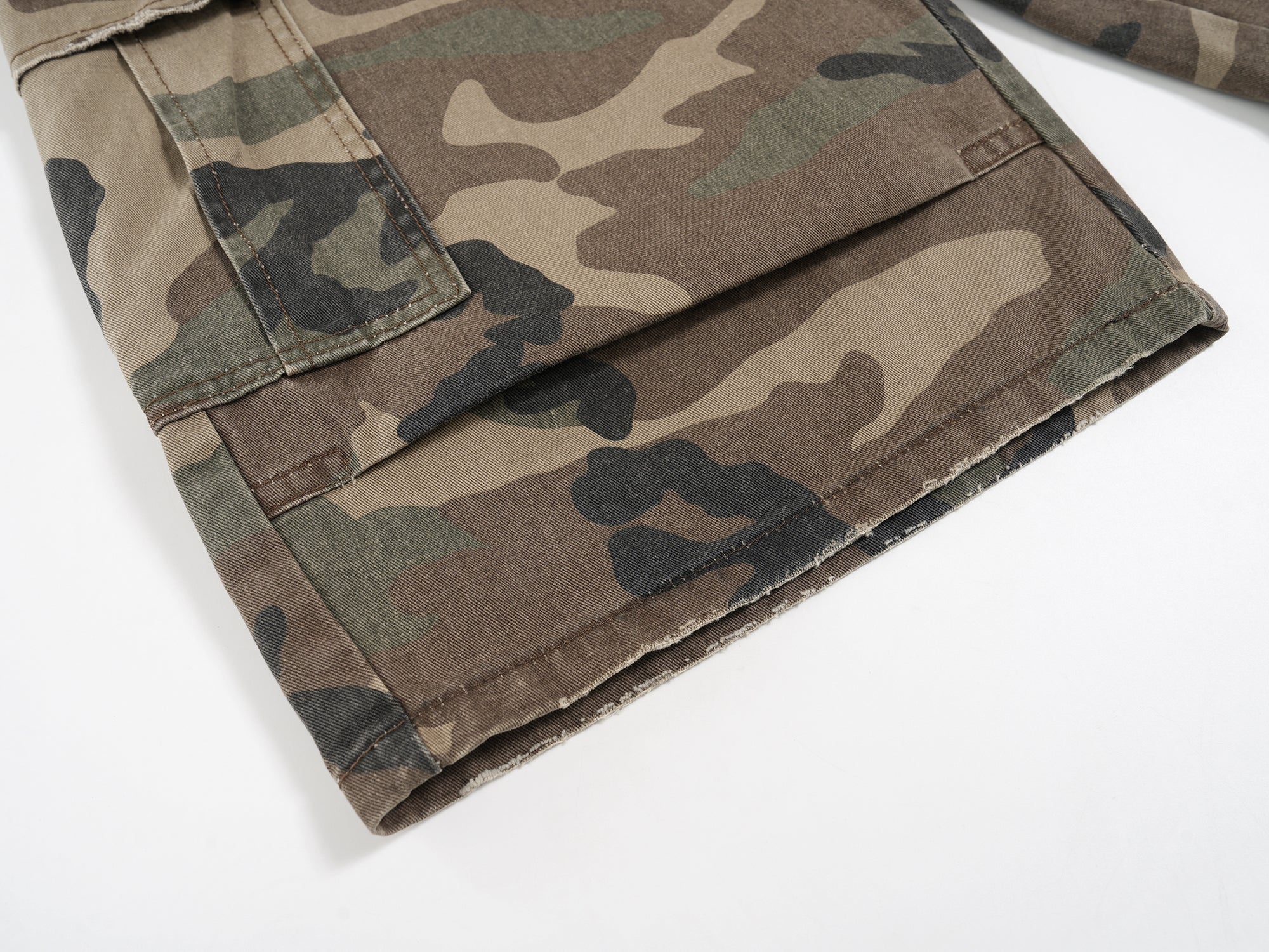STARRVAINT Distressed Camo Cargo Shorts