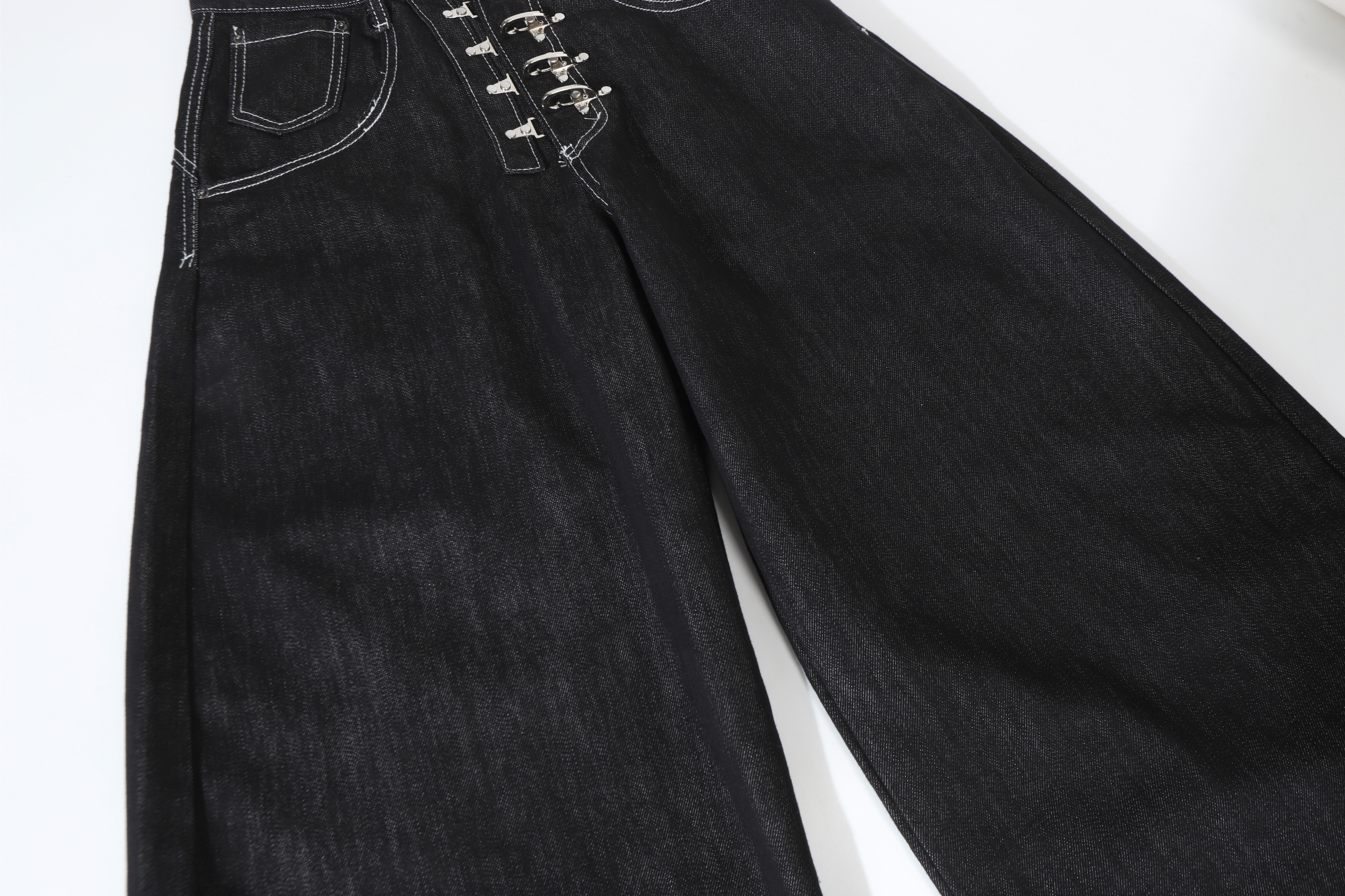 STARRVAINT Buckle Detail Wide-Leg Denim Pants