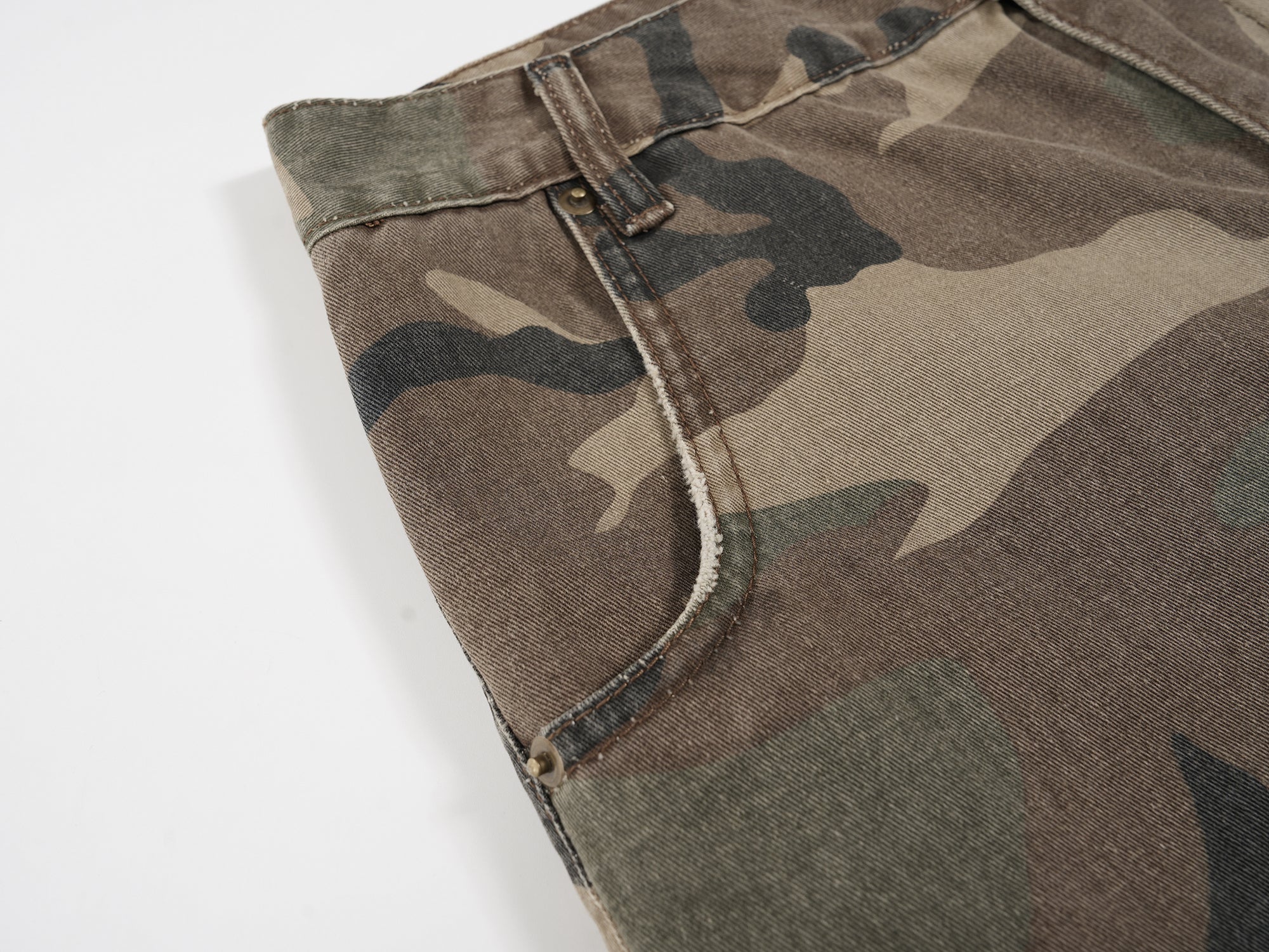 STARRVAINT Distressed Camo Cargo Shorts