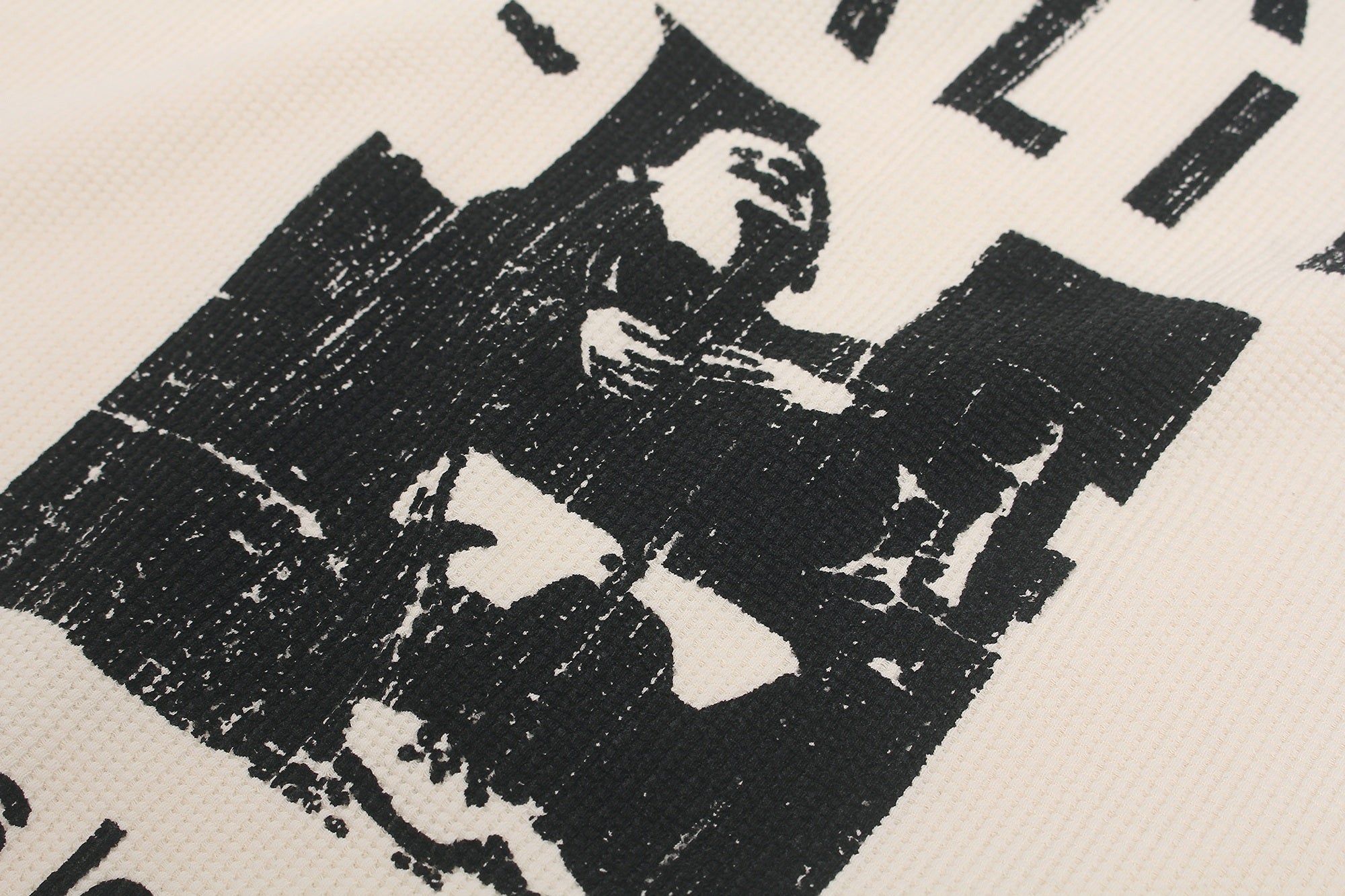 STARRVAINT Waffle Graphic Long Sleeve