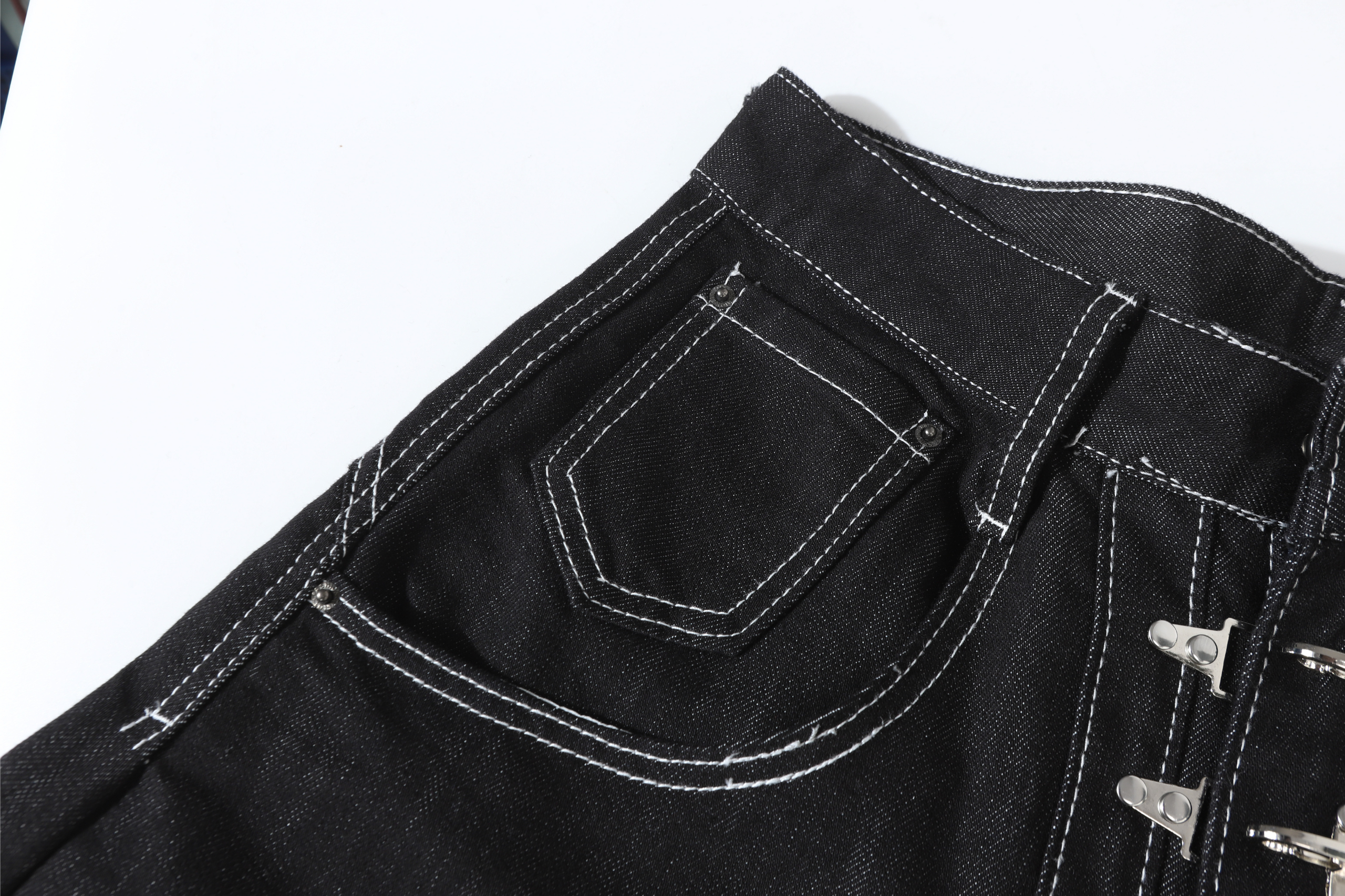 STARRVAINT Buckle Detail Wide-Leg Denim Pants