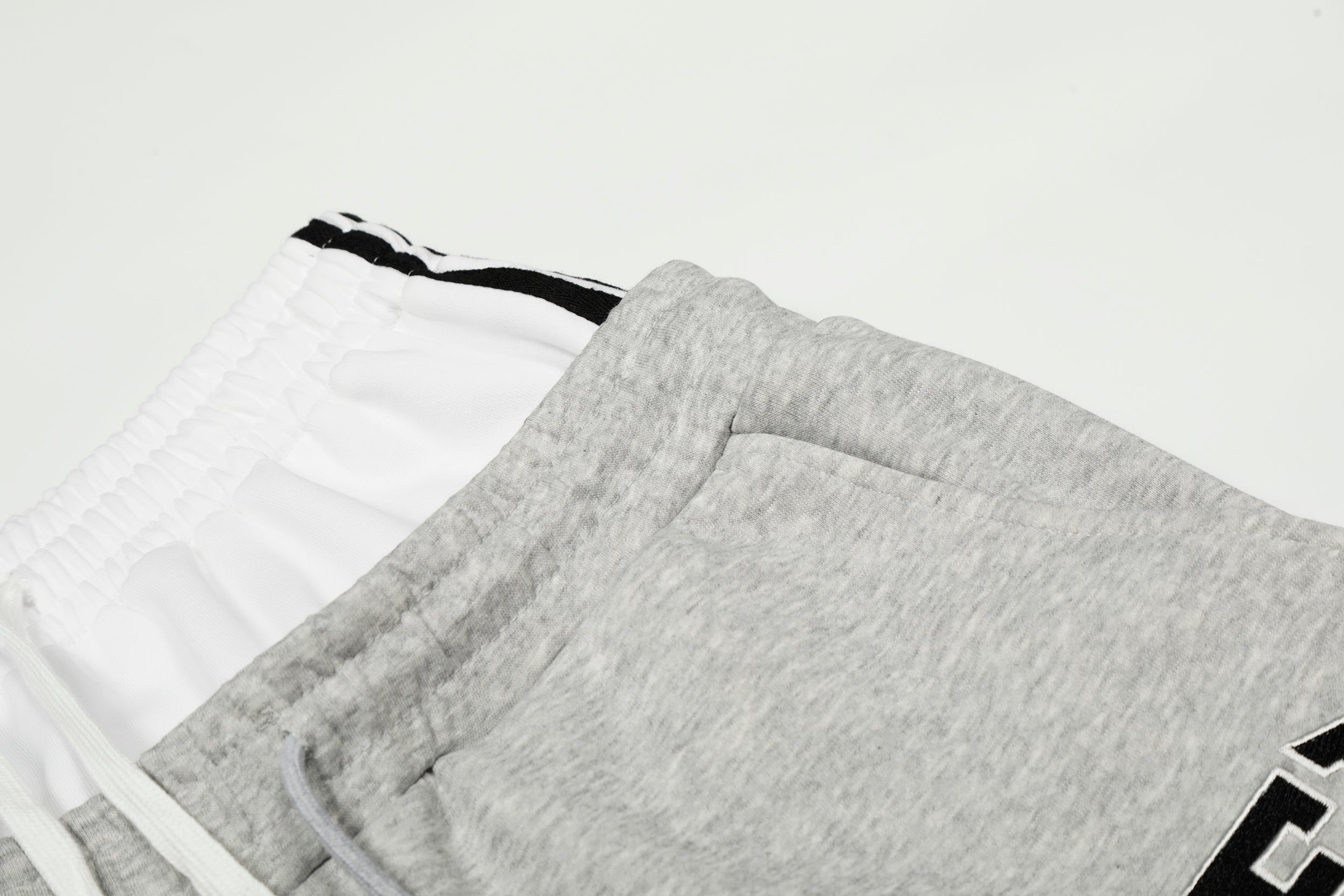 STARRVAINT Varsity Patch Wide-Leg Sweatpants