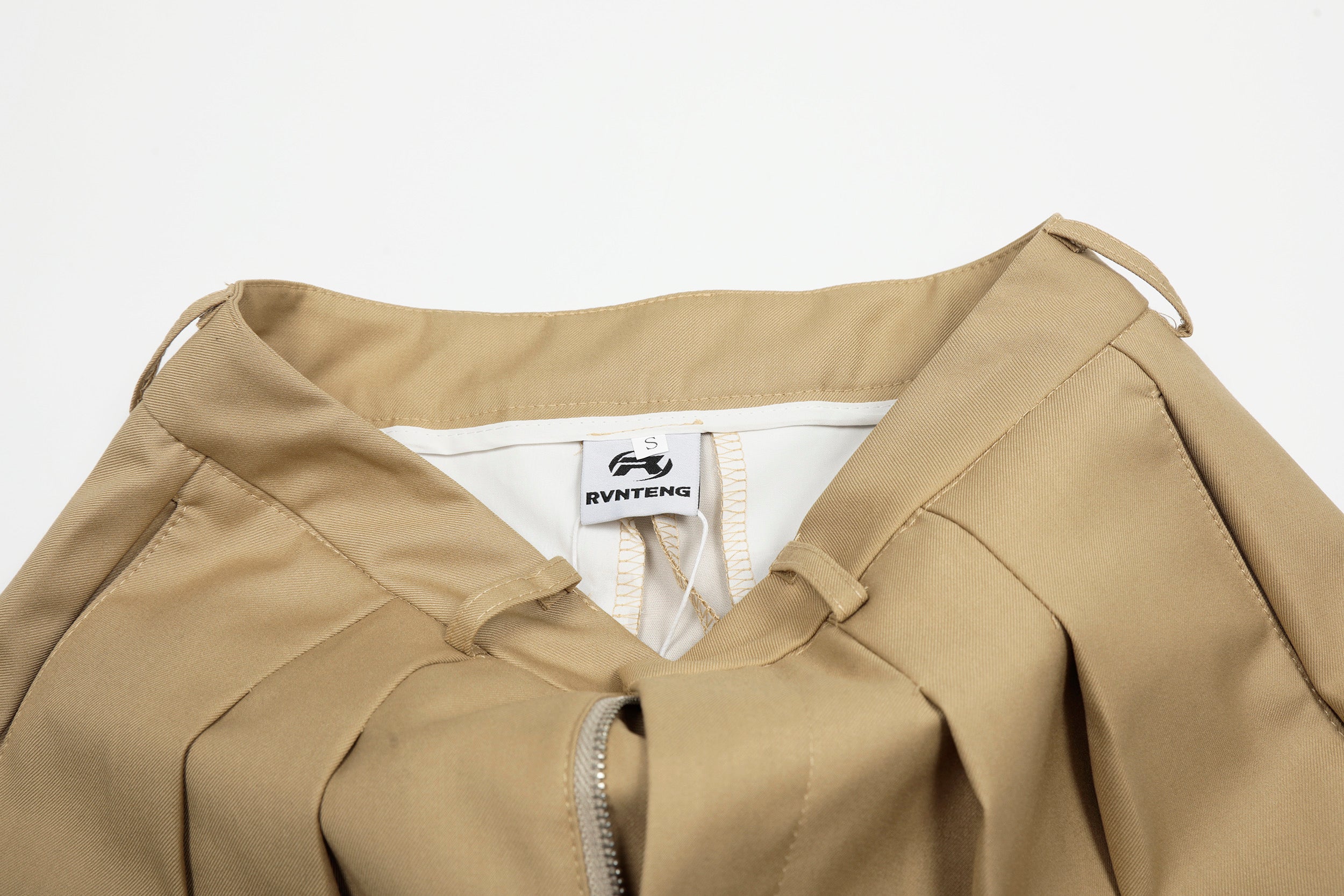 STARRVAINT Pleated Barrel Trousers