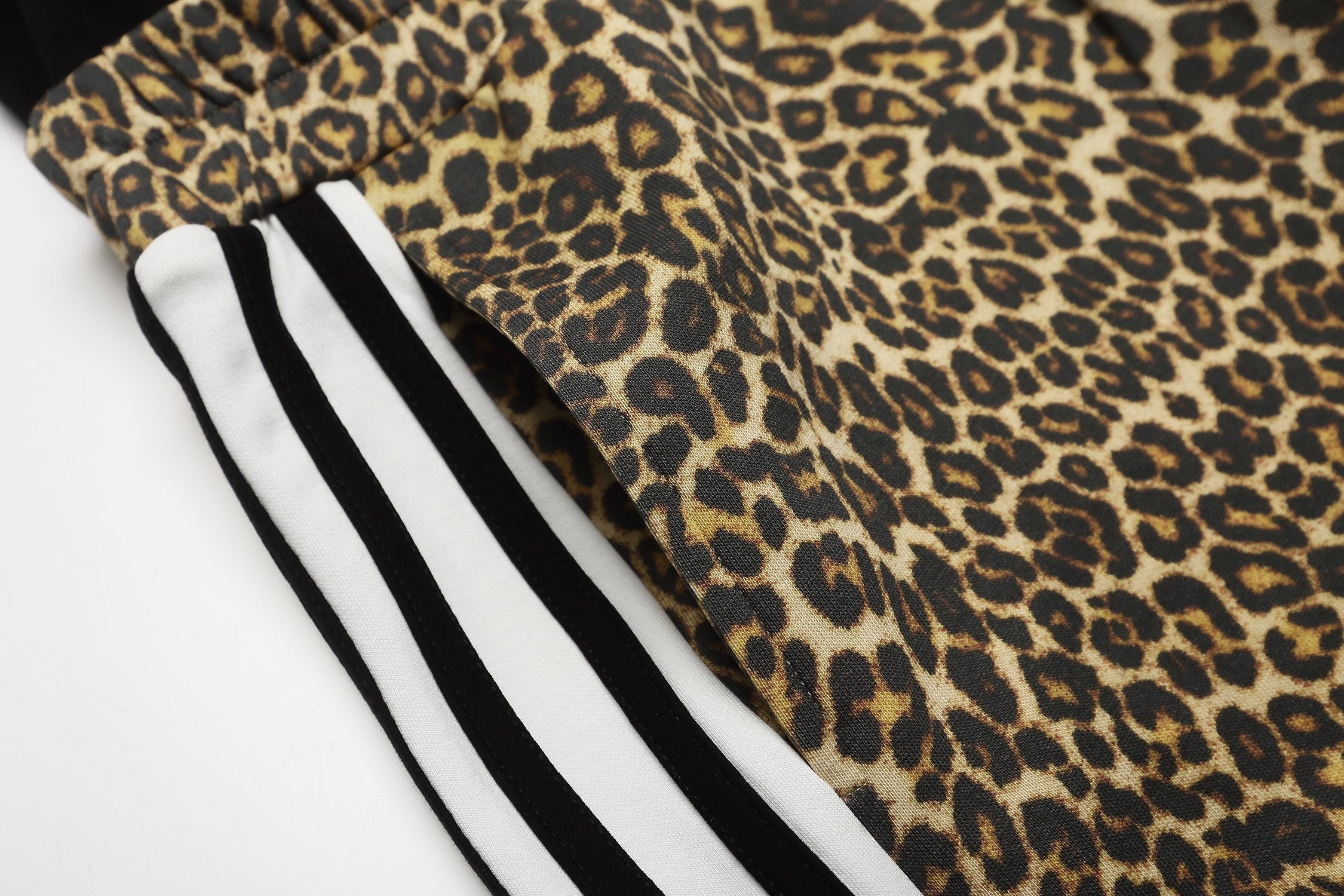 STARRVAINT Leopard Waist Sport Shorts