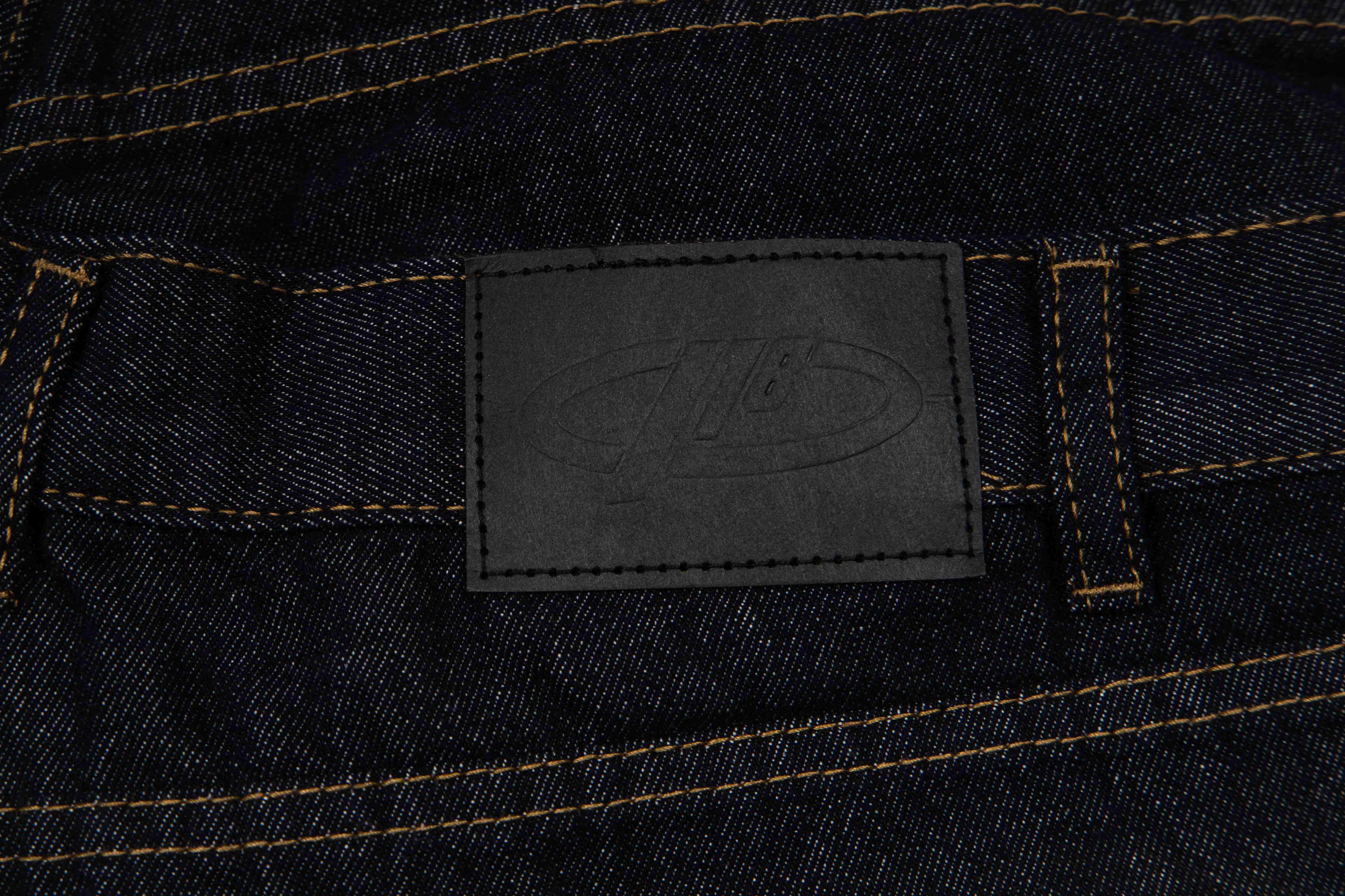 STARRVAINT “Double Waist Panel Denim Shorts”