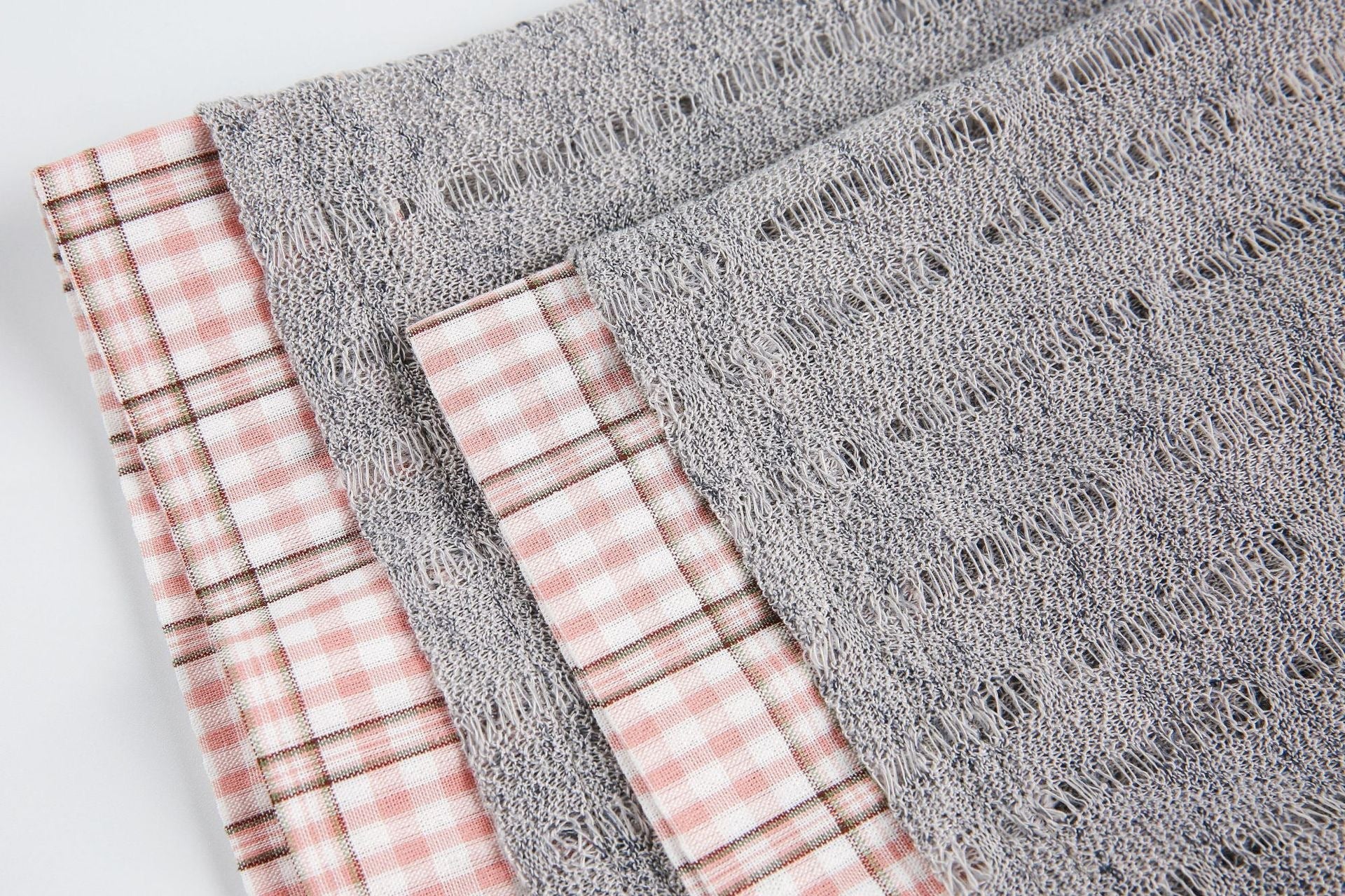 STARRVAINT Plaid Collar Mesh Tee