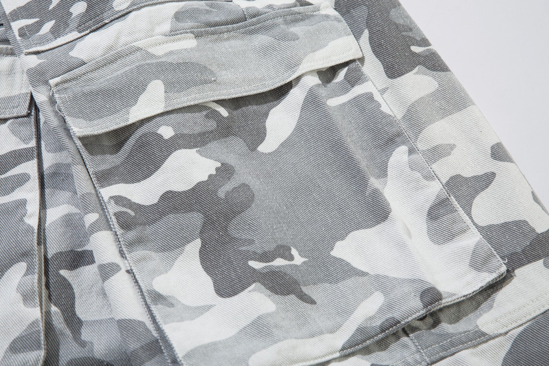 STARRVAINT Grey Camo Cargo Wide-Leg Pants