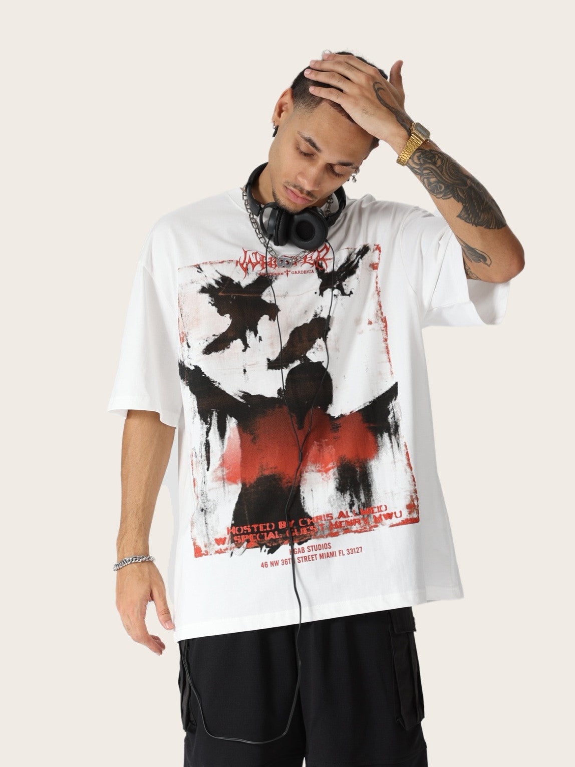 STARRVAINT Distressed Raven Graphic Tee