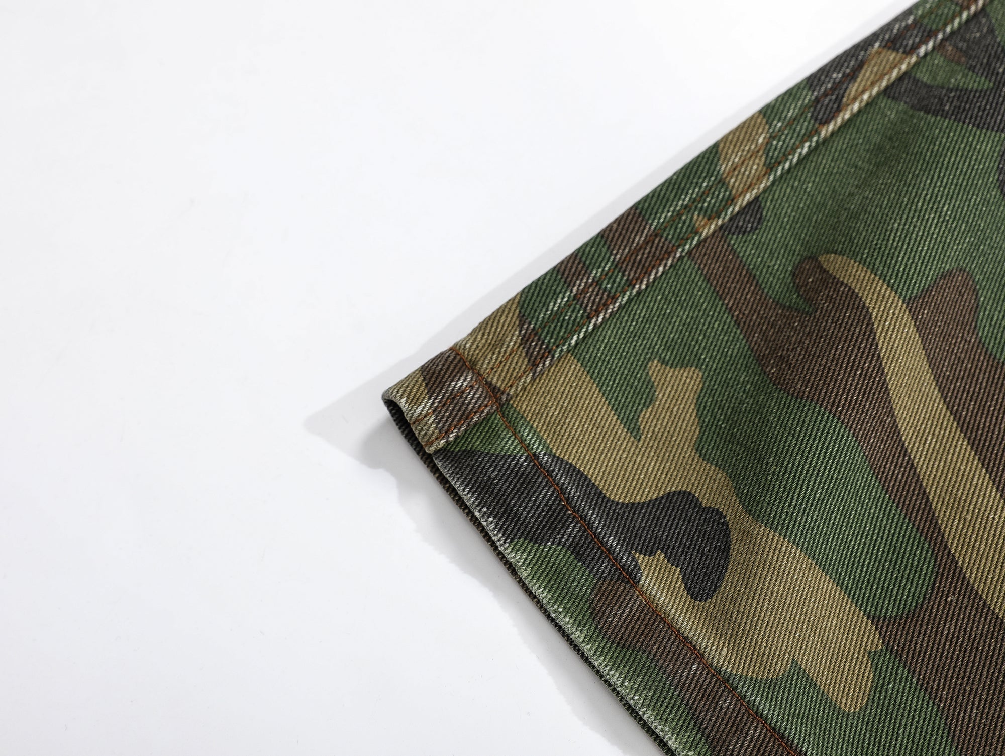 STARRVAINT Distressed Camo Cargo Pants