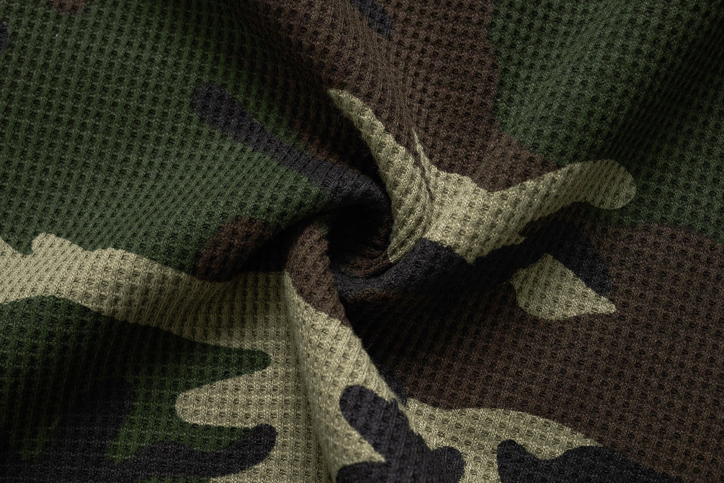 STARRVAINT Camo Text Graphic Longsleeve