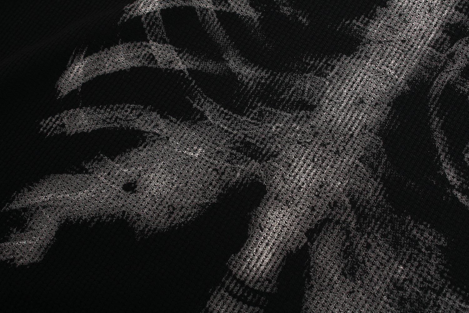 STARRVAINT Skeleton Print Long Sleeve Tee