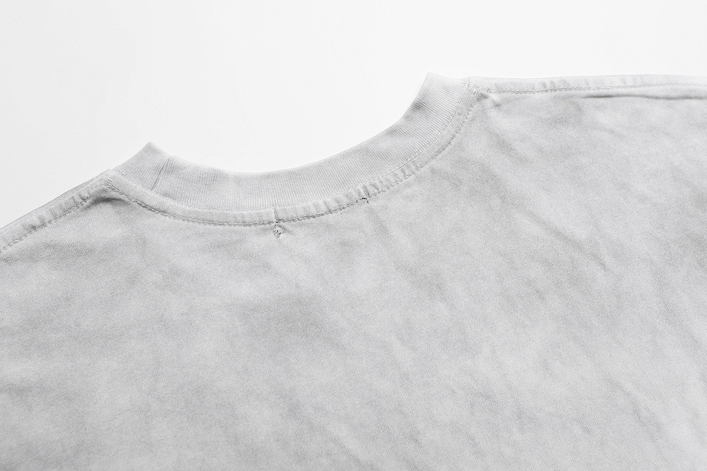 STARRVAINT Vintage Collage Graphic T-Shirt