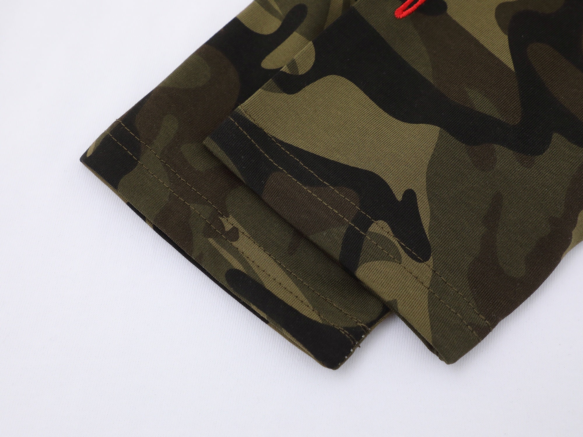 STARRVAINT Camo Sleeve Raglan Long Sleeve Tee