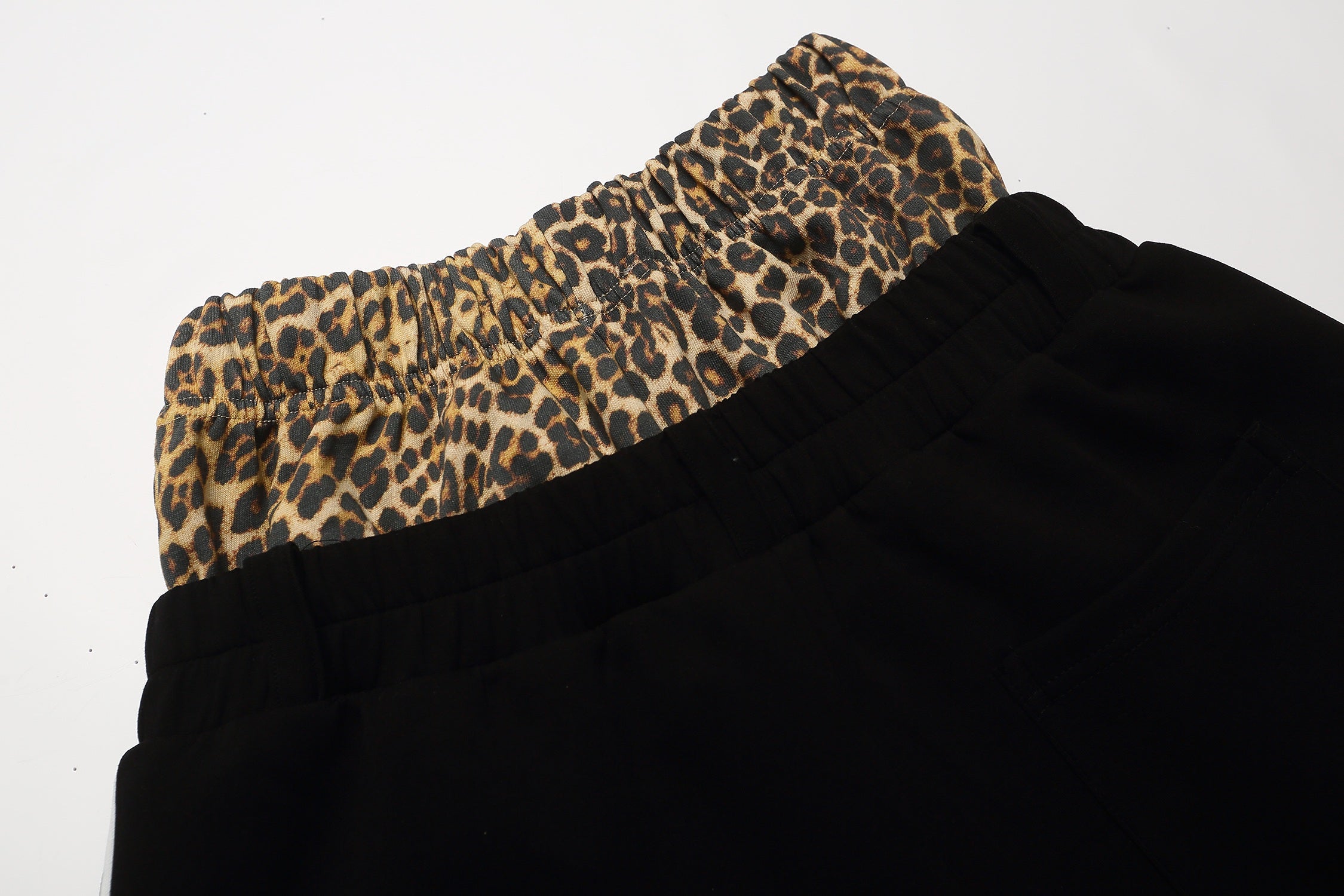 STARRVAINT Leopard Waist Sport Shorts