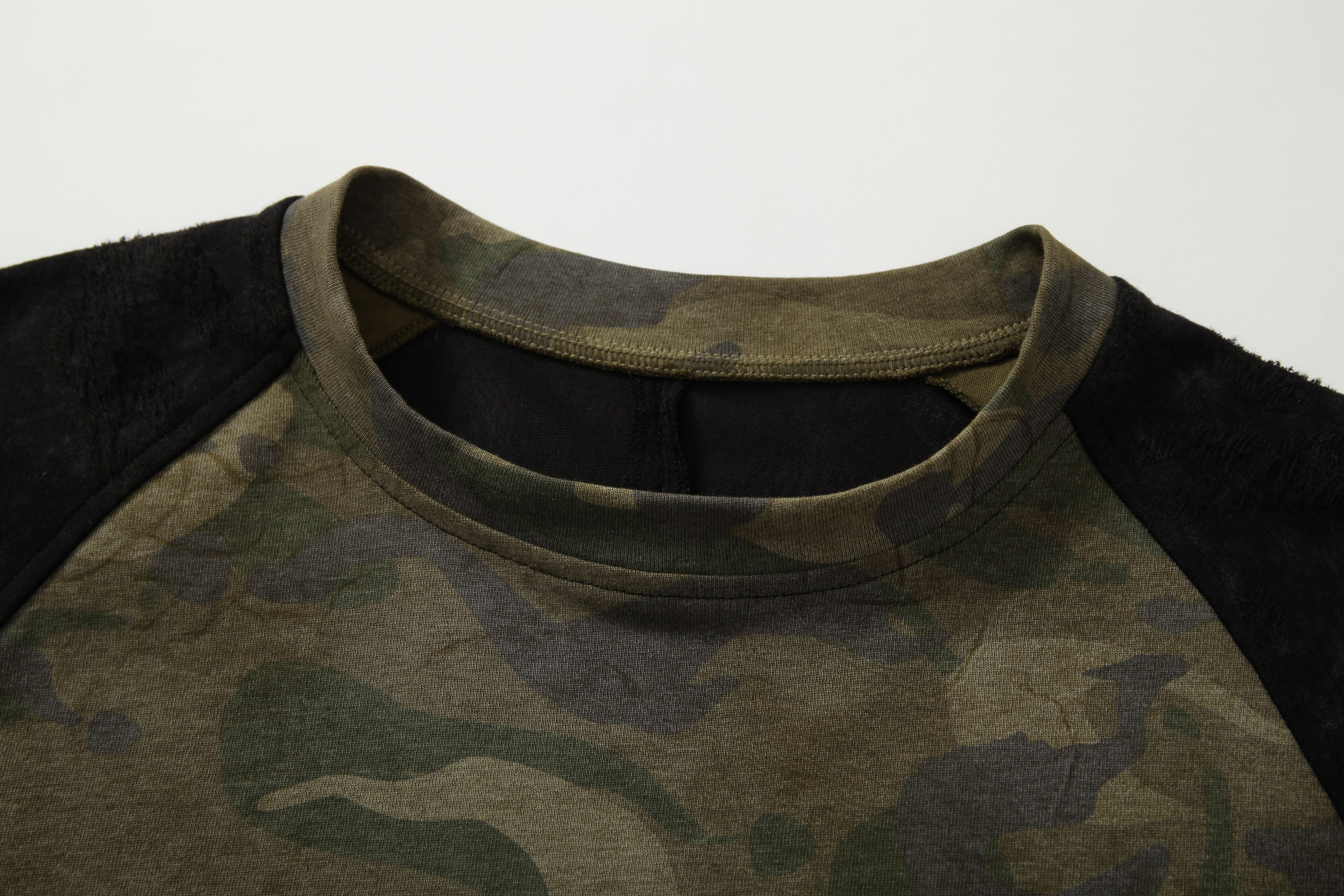 STARRVAINT Camo Patchwork Long Sleeve Tee