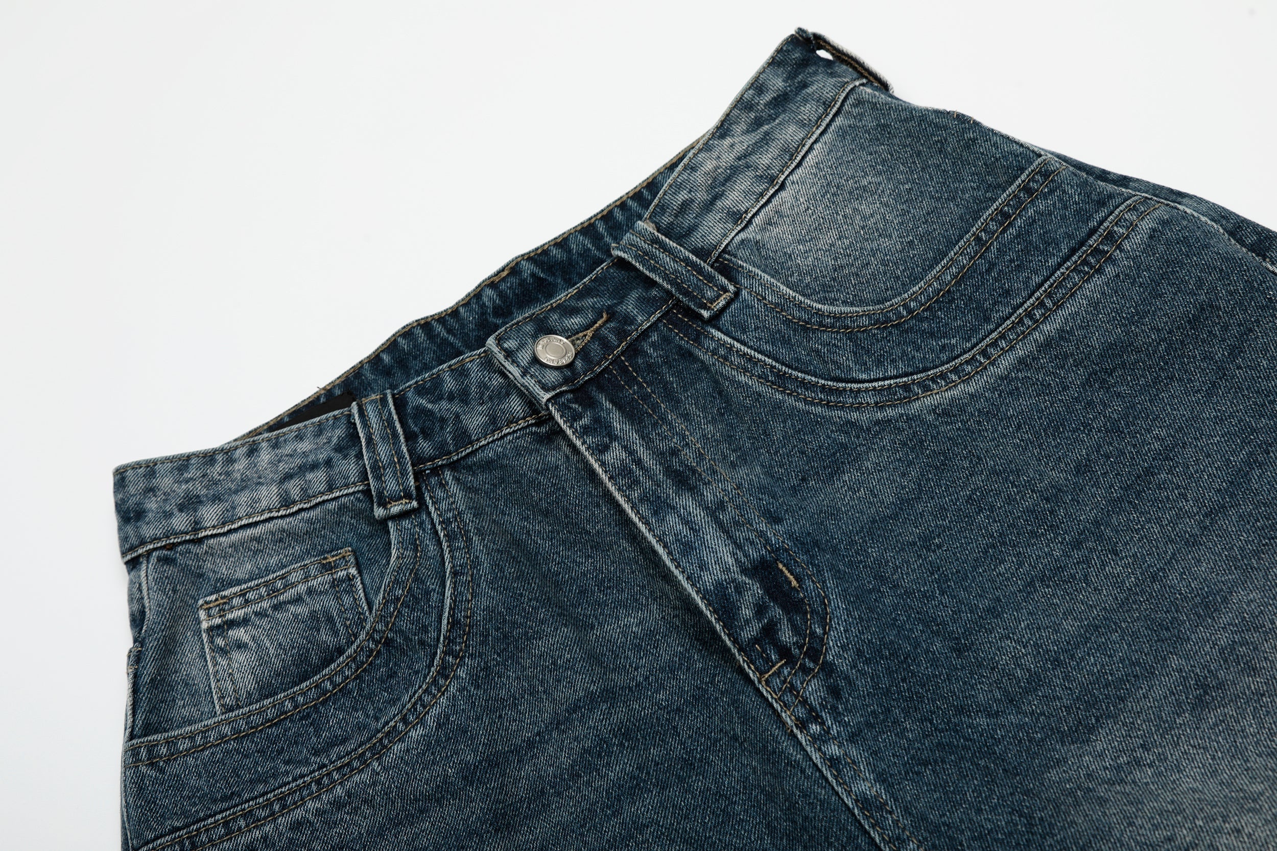STARRVAINT Studded Denim Shorts