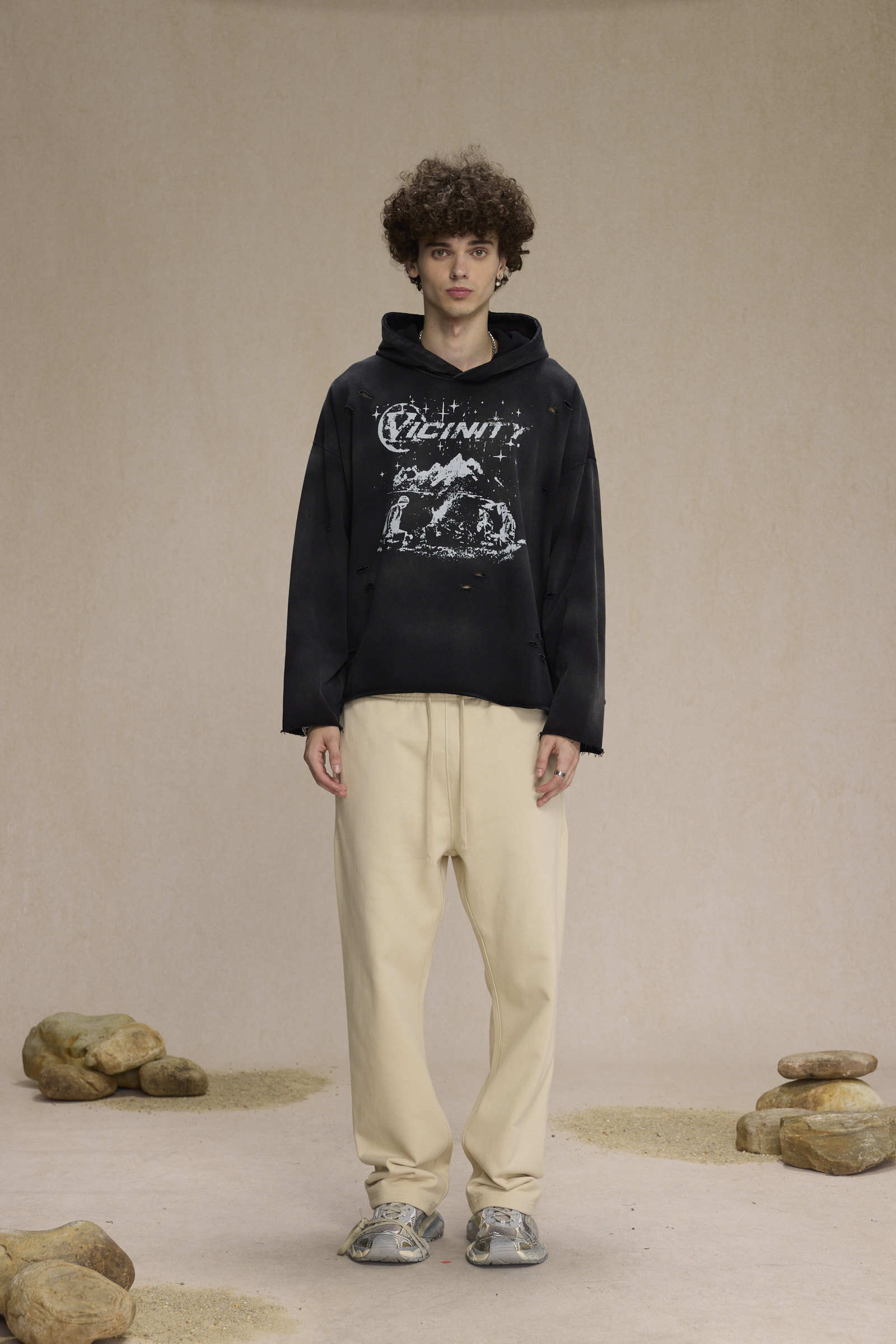 STARRVAINT Graphic Distressed Hoodie