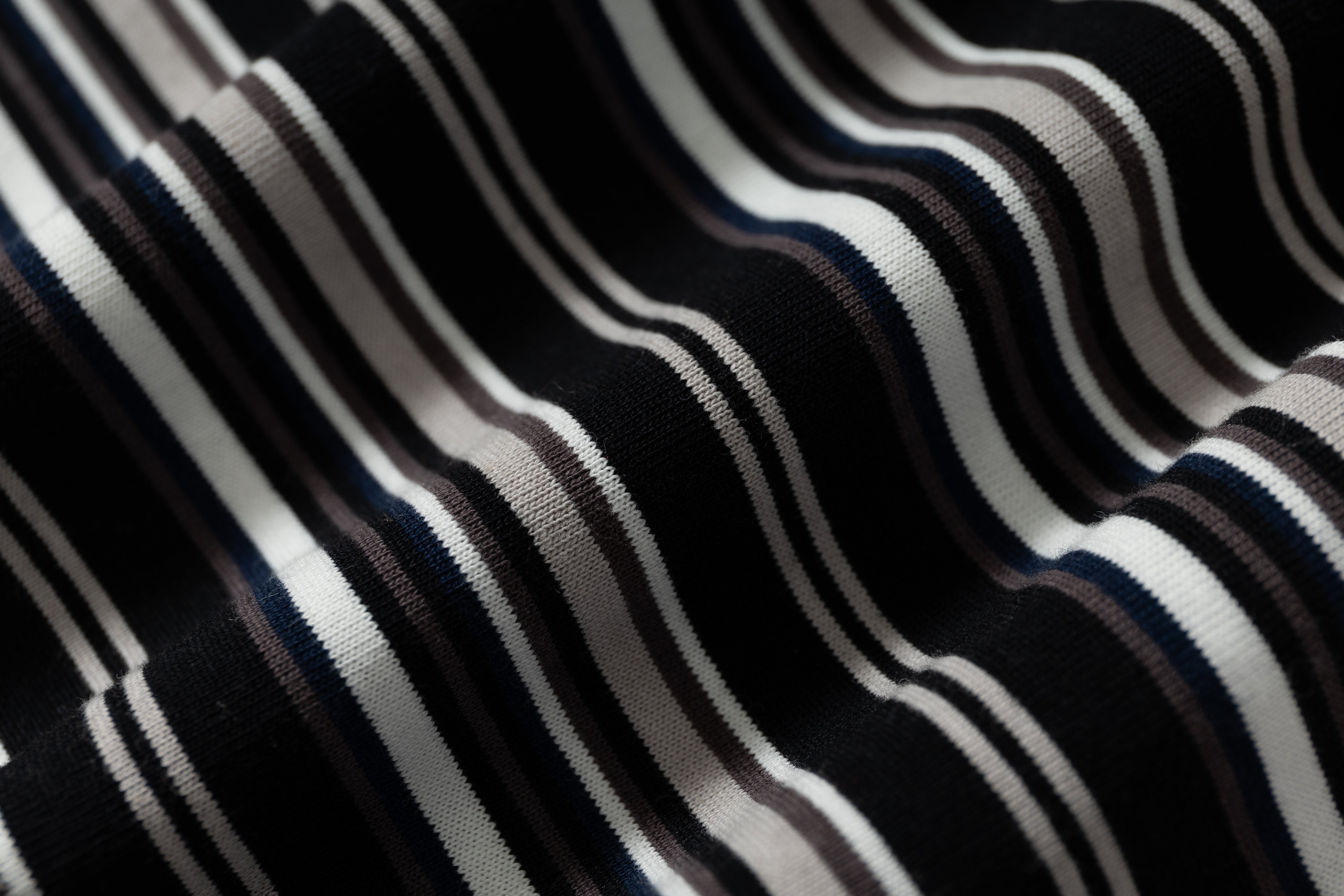 STARRVAINT Striped Long Sleeve Tee