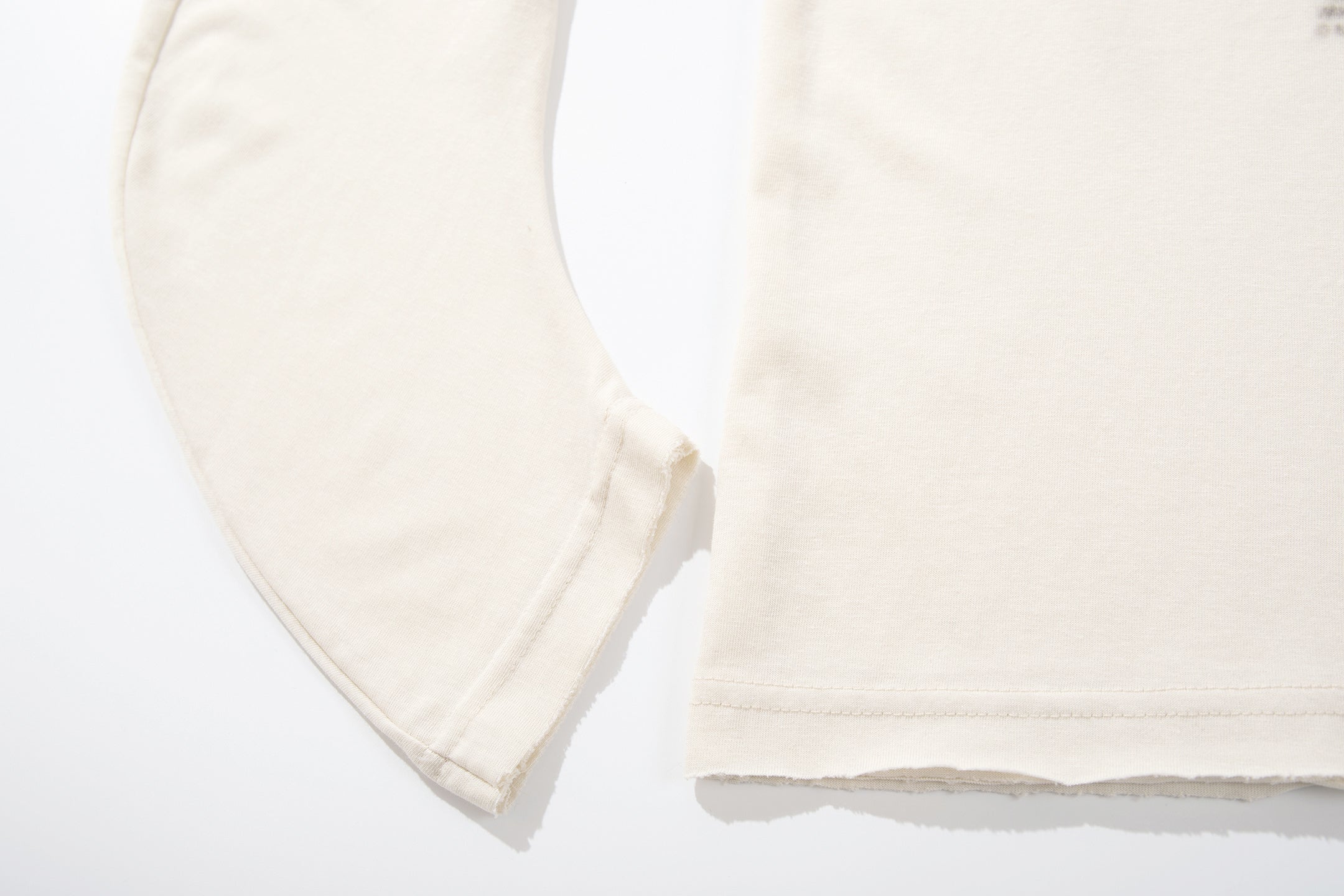 STARRVAINT Vintage Graphic Longsleeve Tee