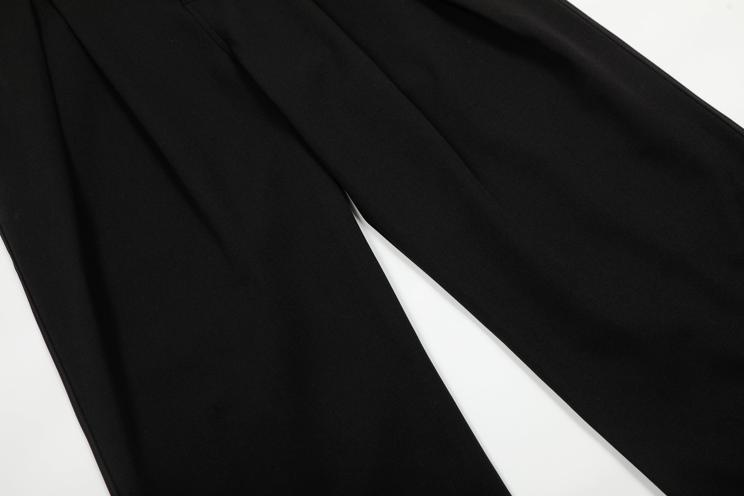 STARRVAINT Pleated Wide-Leg Trousers
