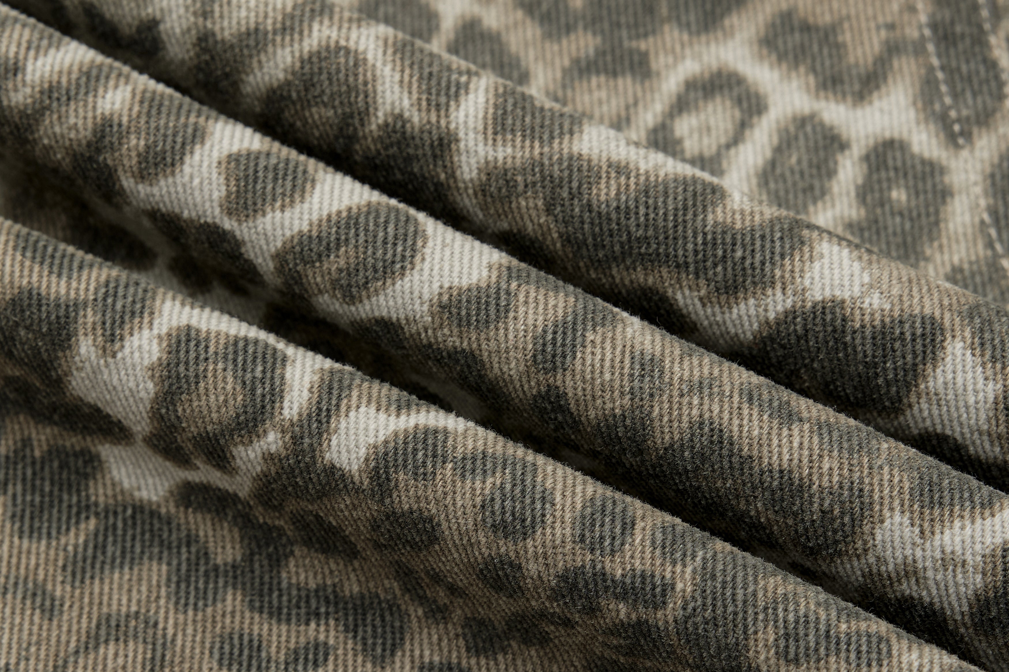 STARRVAINT Leopard Barrel Pants