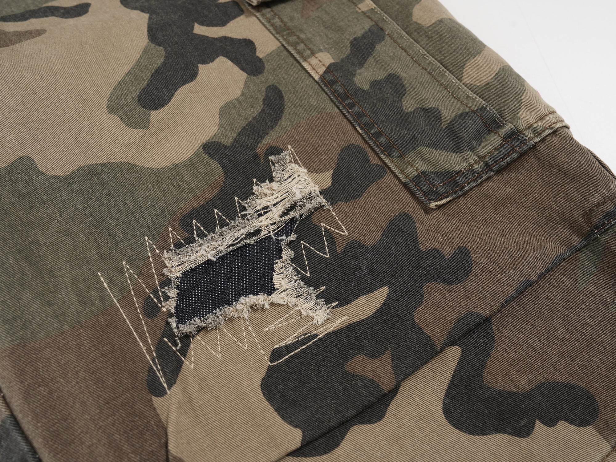 STARRVAINT Distressed Camo Cargo Shorts