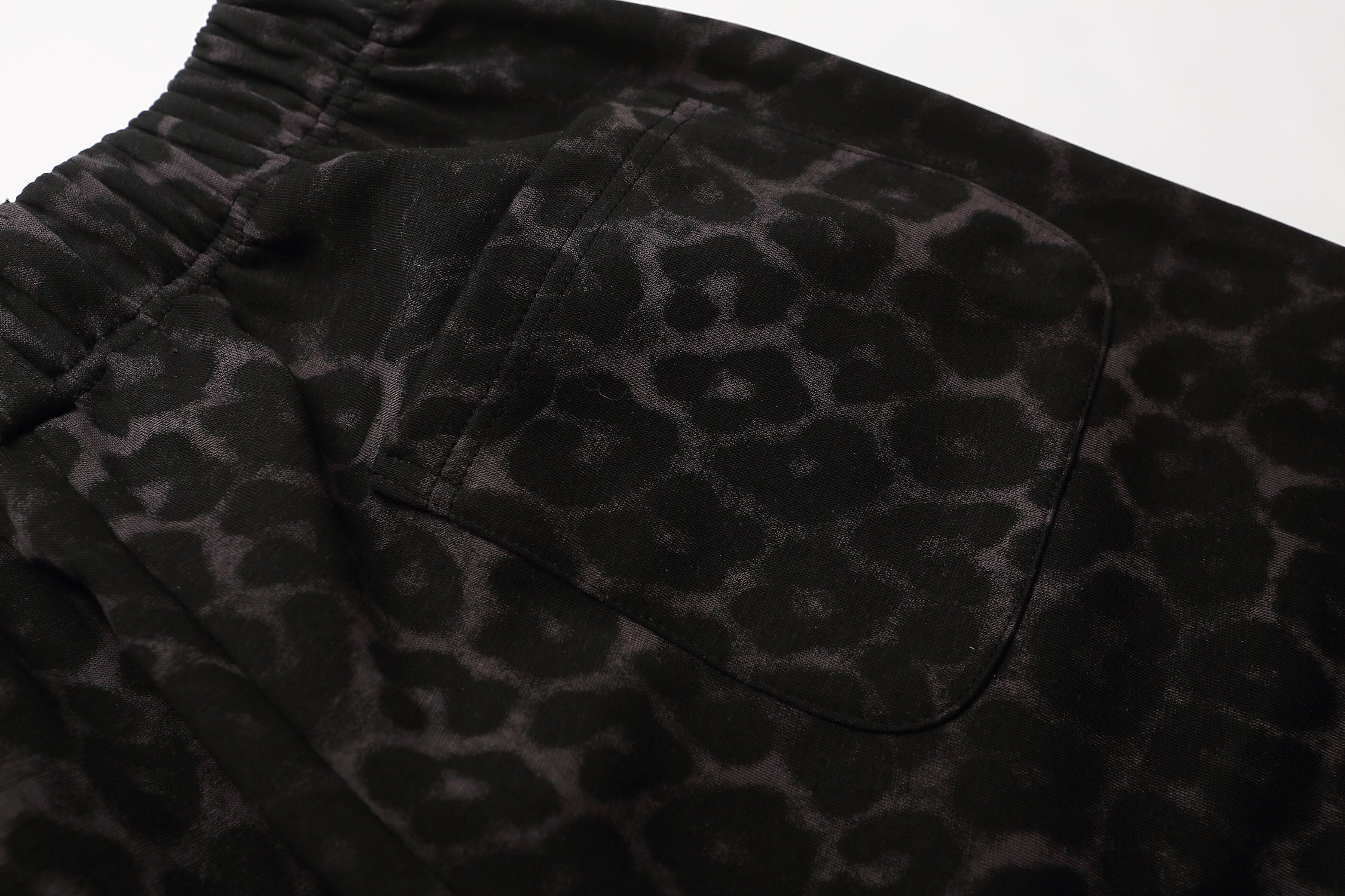 STARRVAINT Leopard Print Loose Shorts