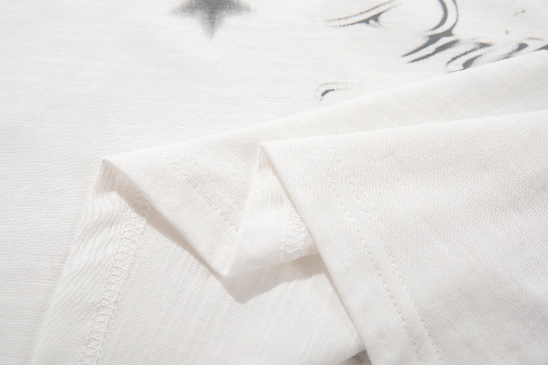 STARRVAINT “Silent Prayer” Graphic Tee